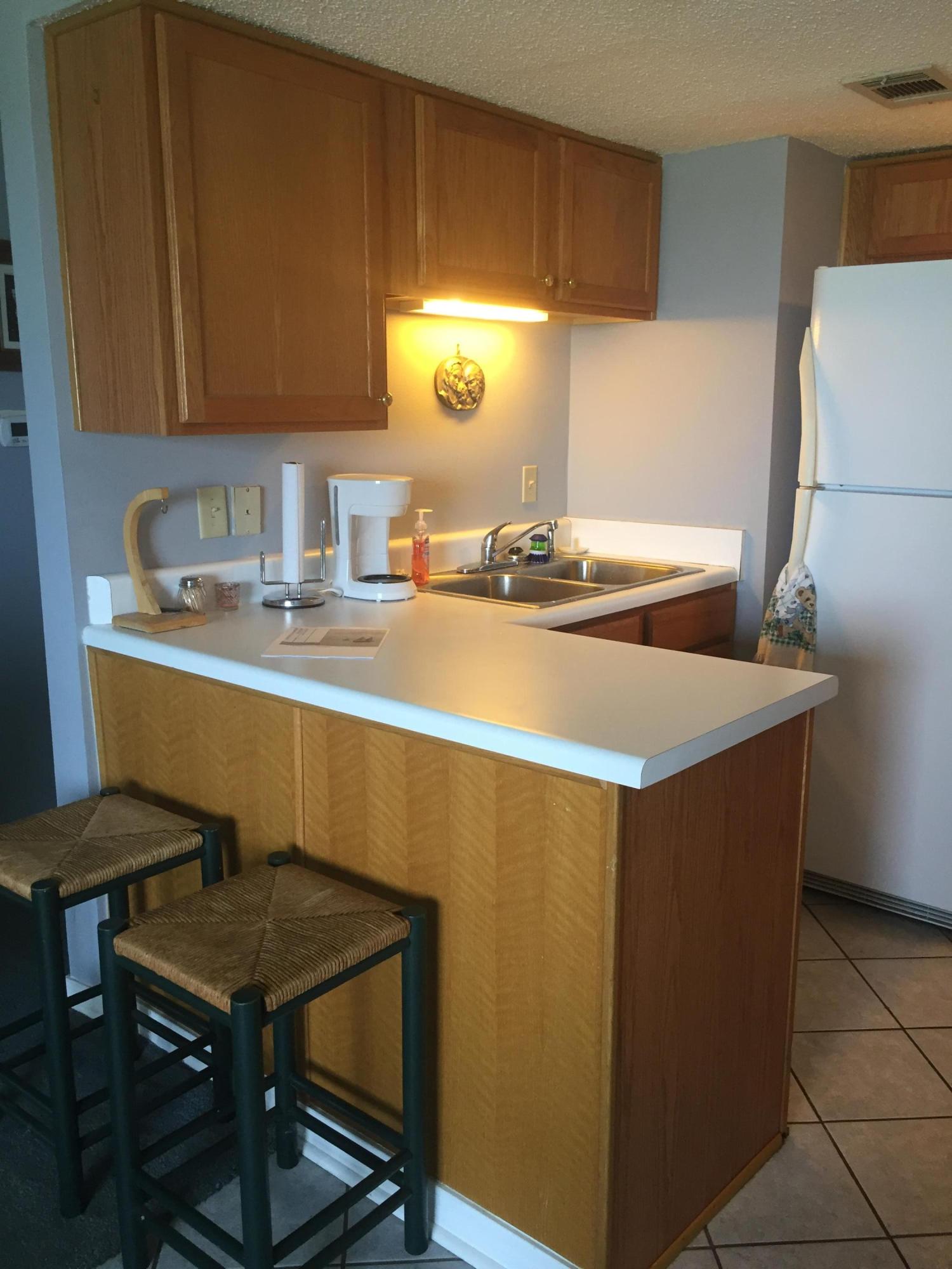 FINISTERRA CONDO - Residential