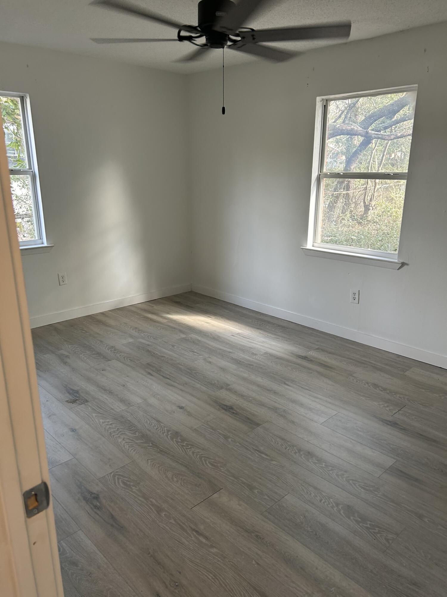 SEASHORE VILLAGE - Residential Lease