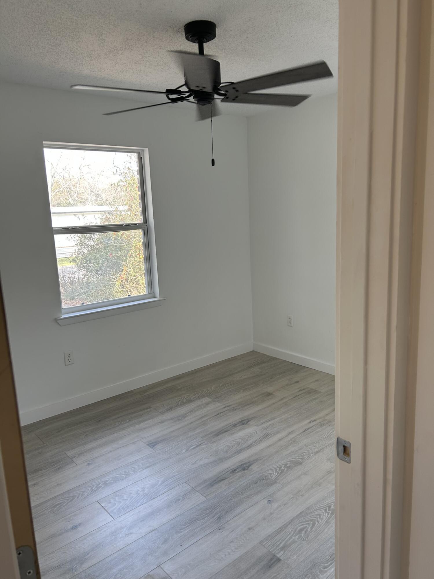 SEASHORE VILLAGE - Residential Lease