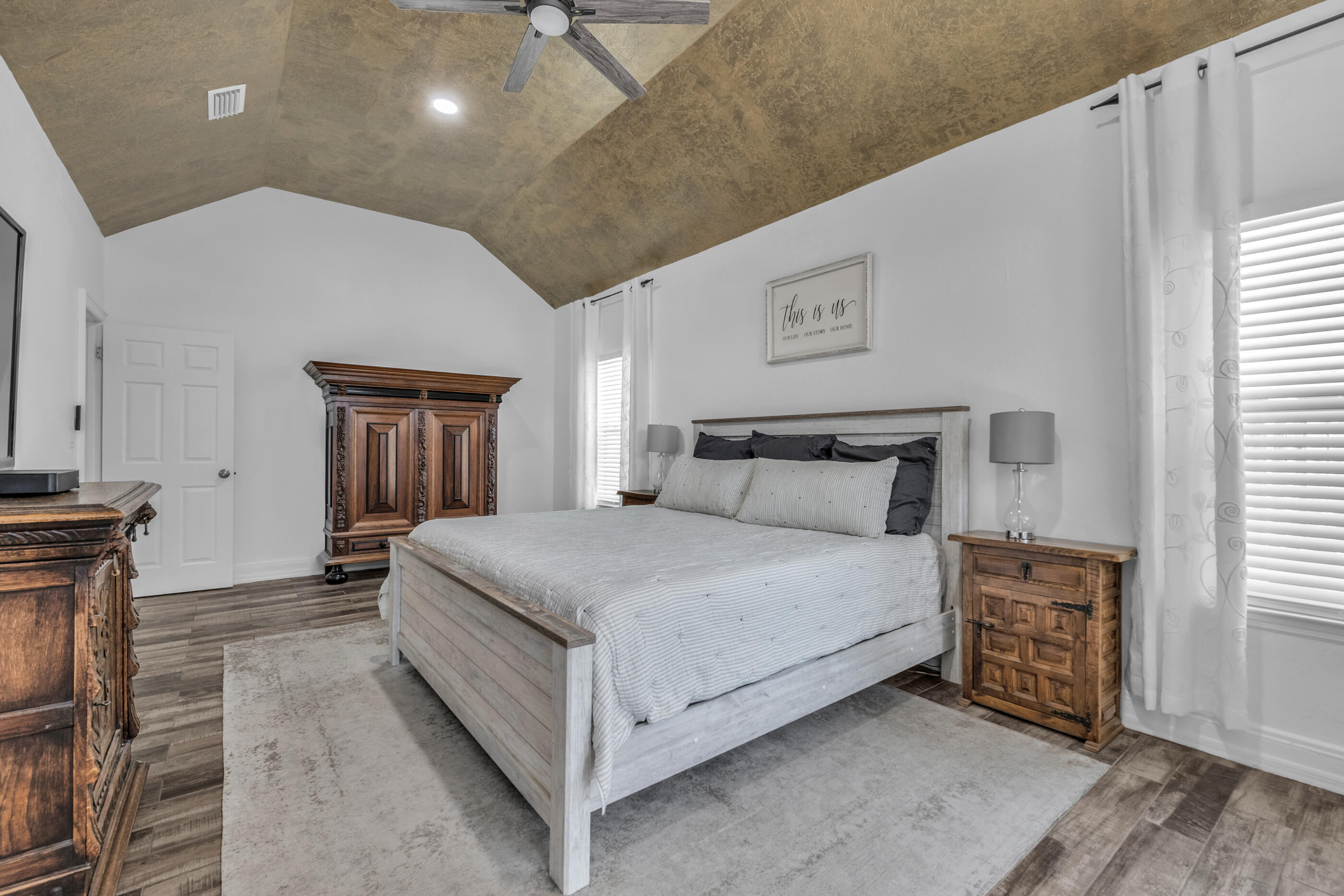 RAINTREE ESTATES - Residential