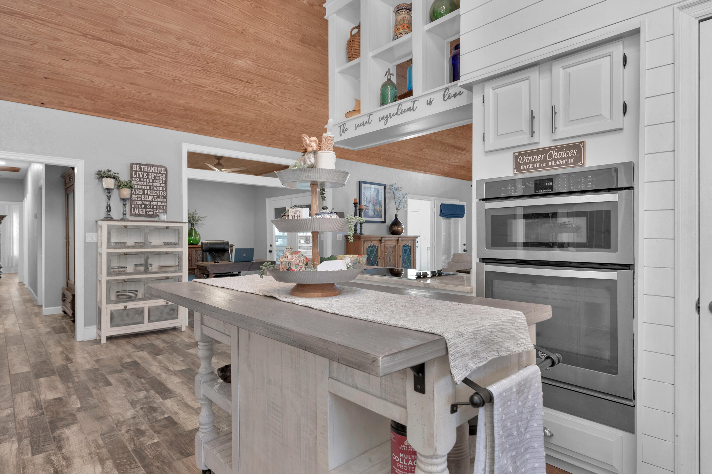 RAINTREE ESTATES - Residential