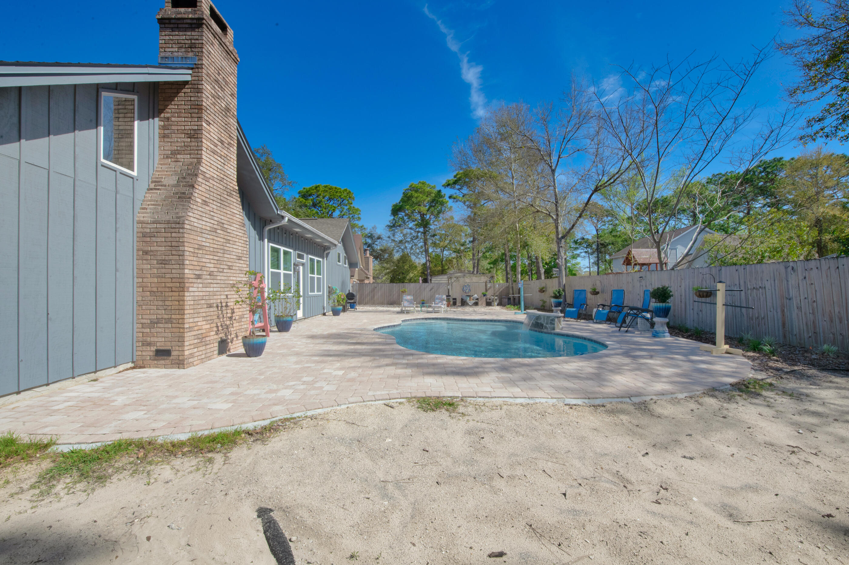 RAINTREE ESTATES - Residential