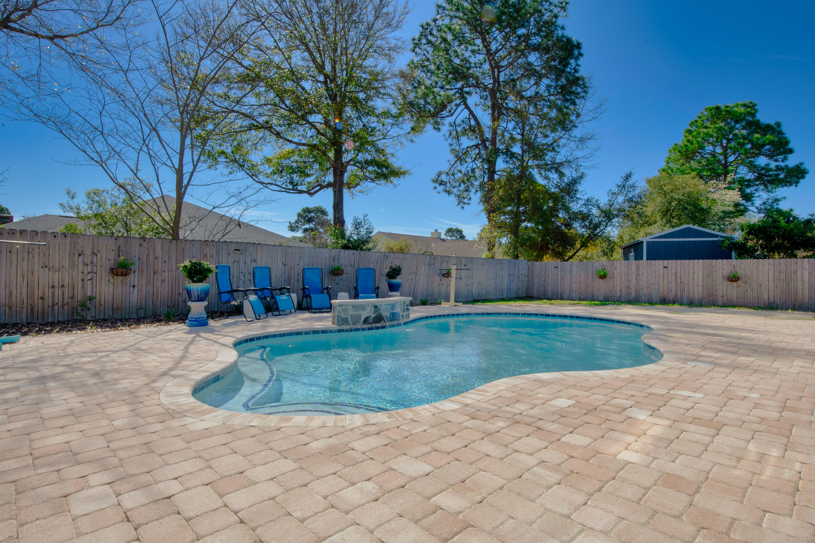 RAINTREE ESTATES - Residential