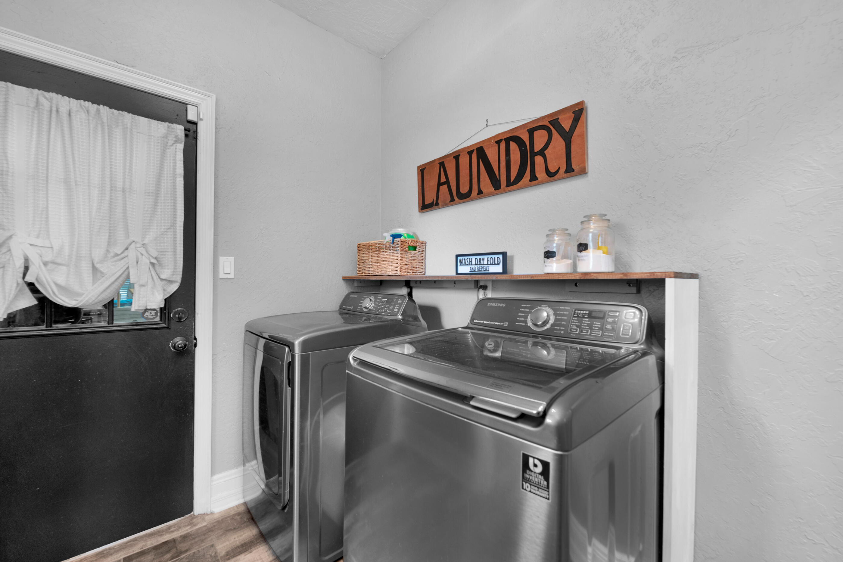 RAINTREE ESTATES - Residential