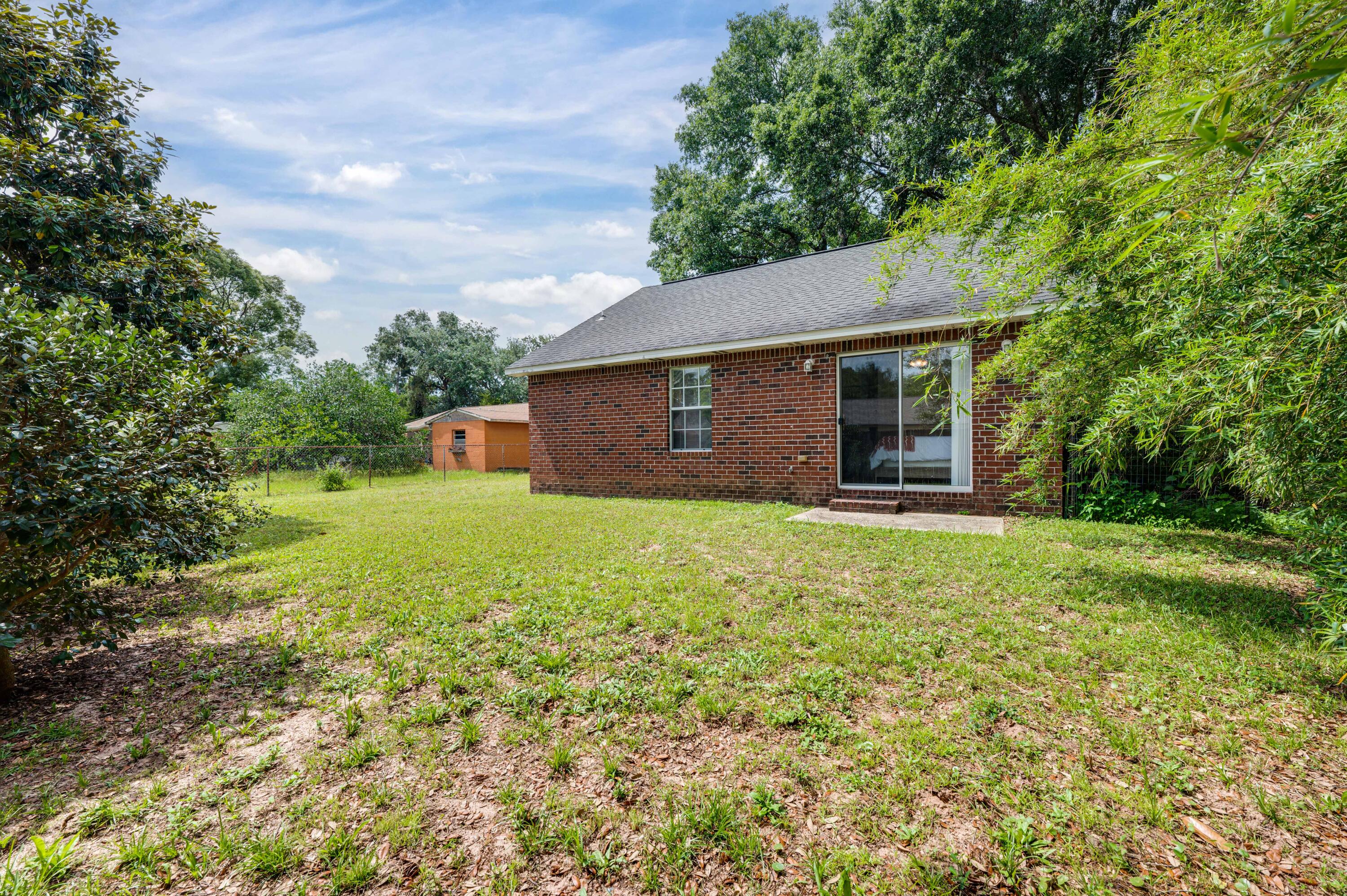 NONESUCH WAY - Residential