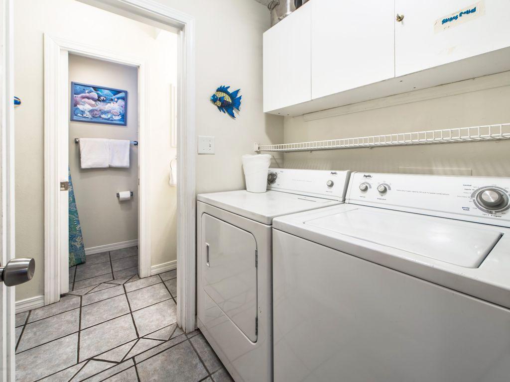 CRYSTAL BEACH - Residential