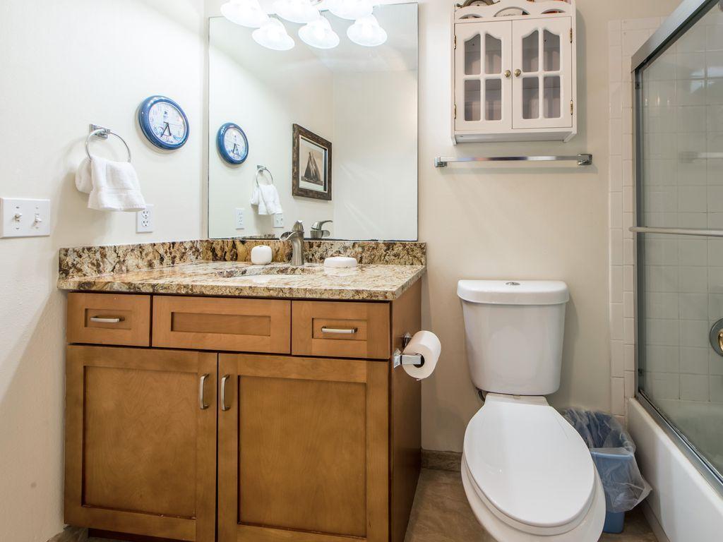 CRYSTAL BEACH - Residential