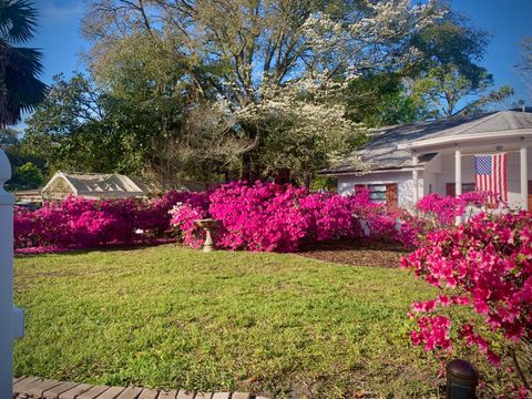 Photo of 326 Kepner Drive, Fort Walton Beach, FL 32548 (MLS # 991149)