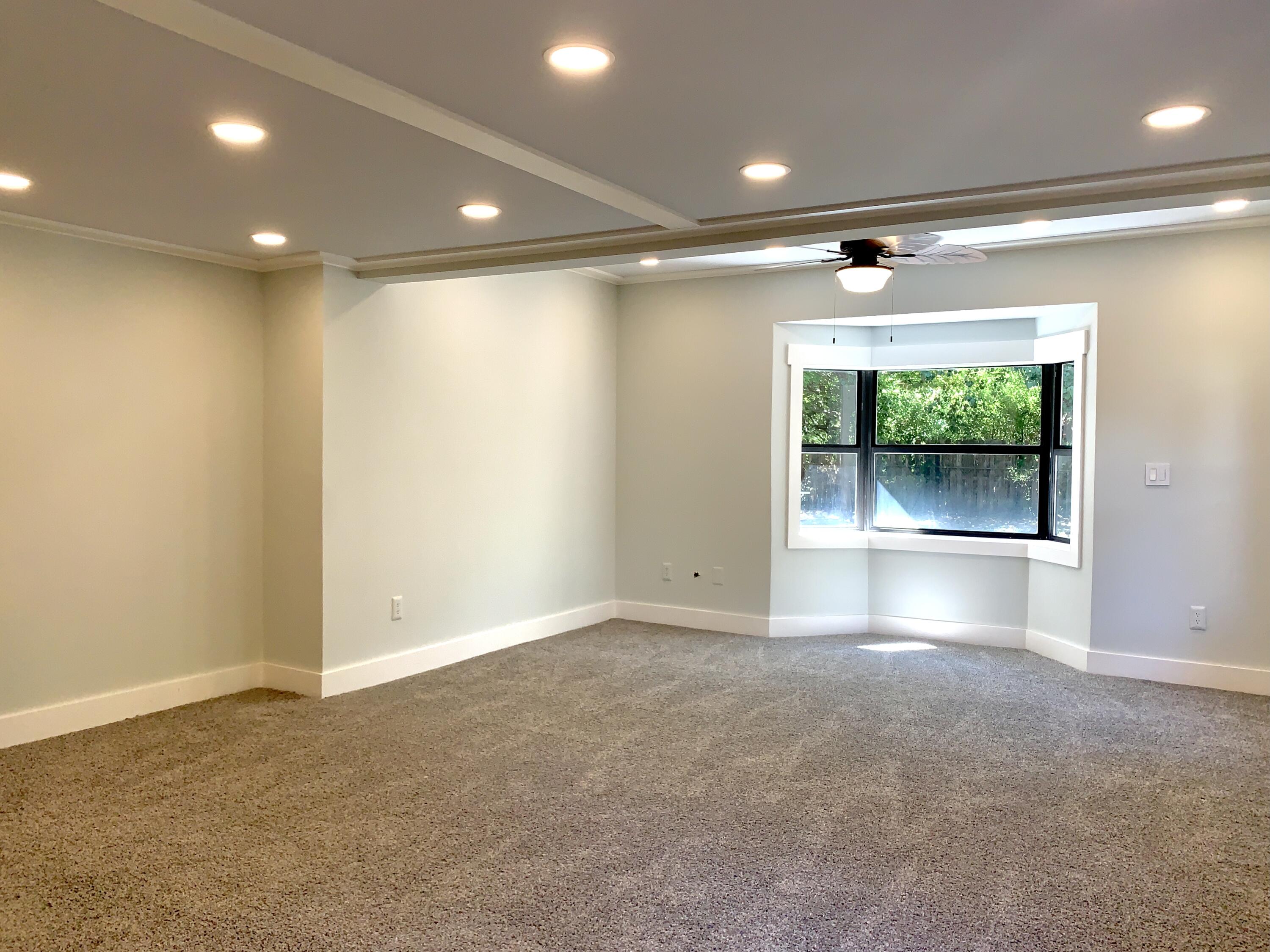 ELLIOTTS POINT 4TH ADDN - Residential