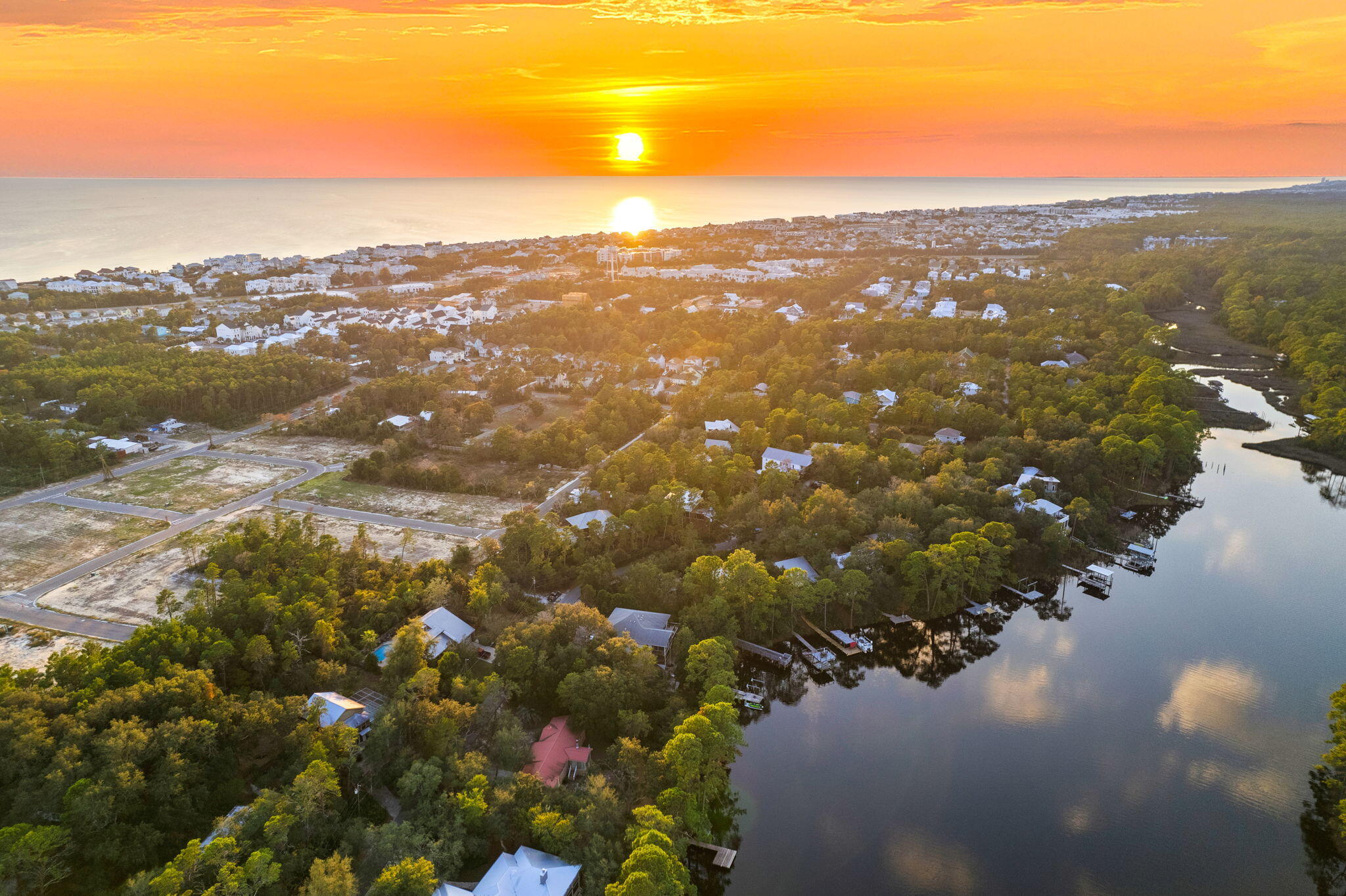 LAKE SHORE ESTATES - Land