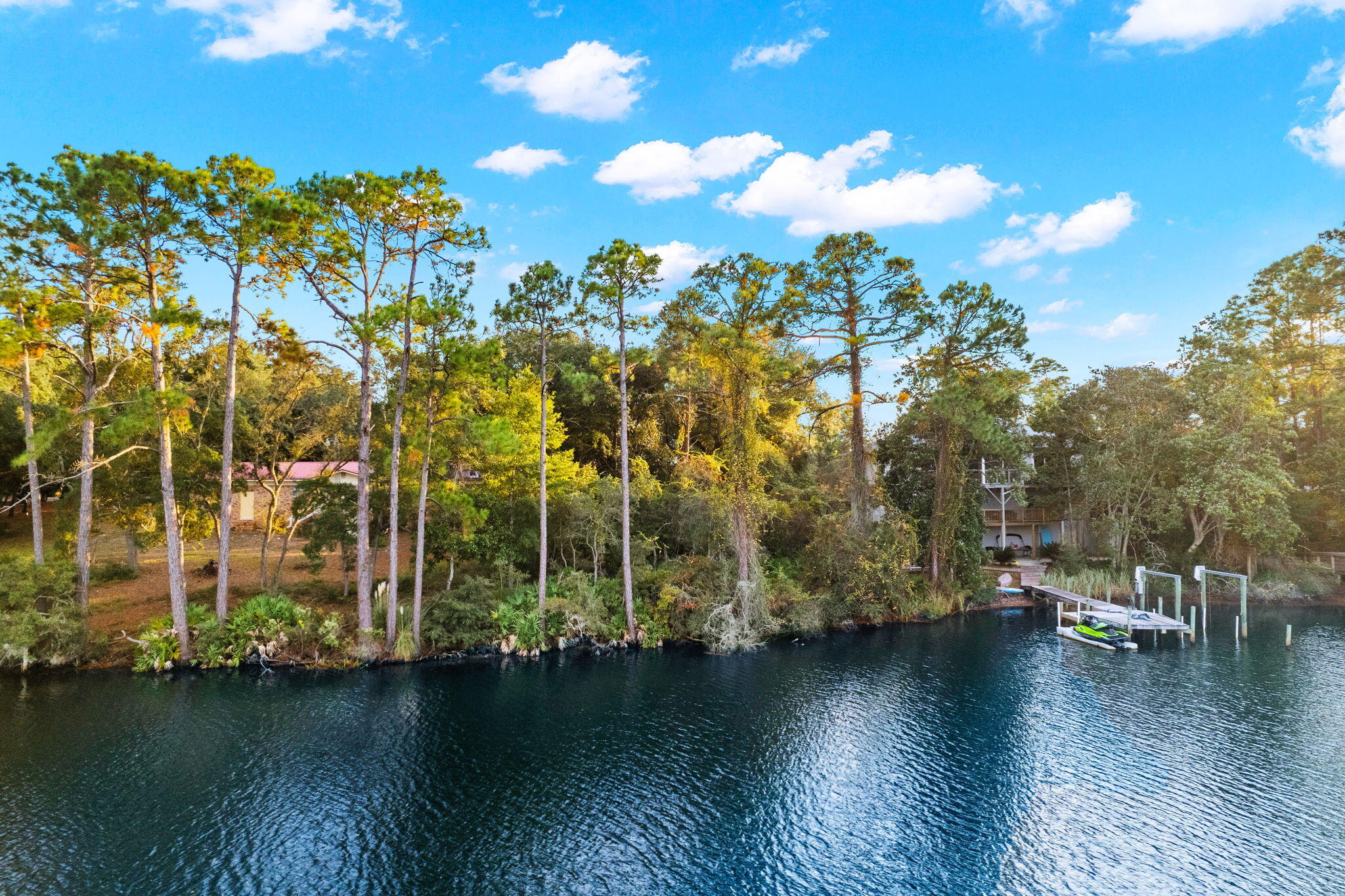 LAKE SHORE ESTATES - Land