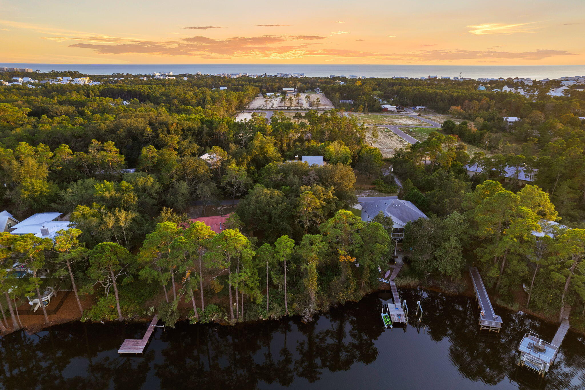 LAKE SHORE ESTATES - Land