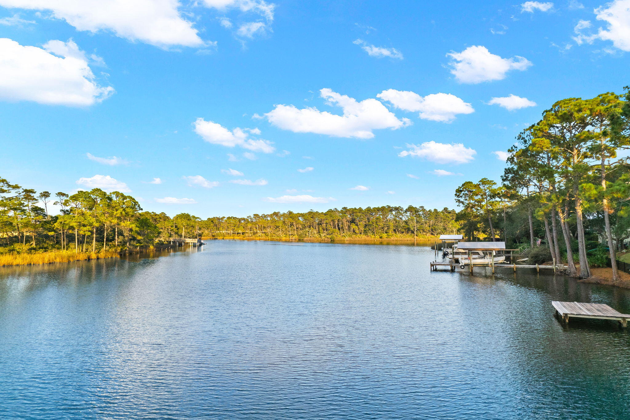 LAKE SHORE ESTATES - Land