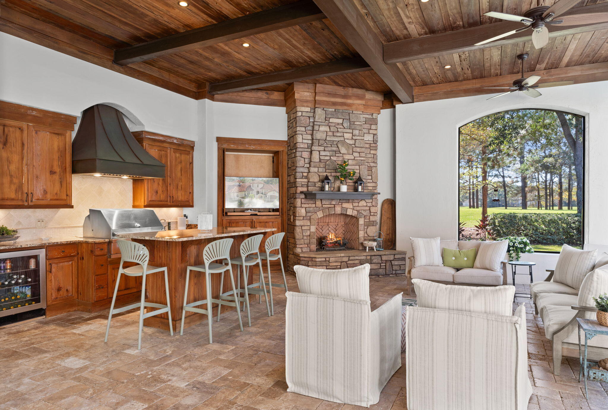 BURNT PINE - Residential
