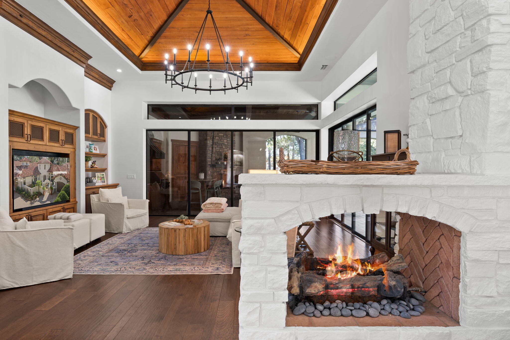 BURNT PINE - Residential