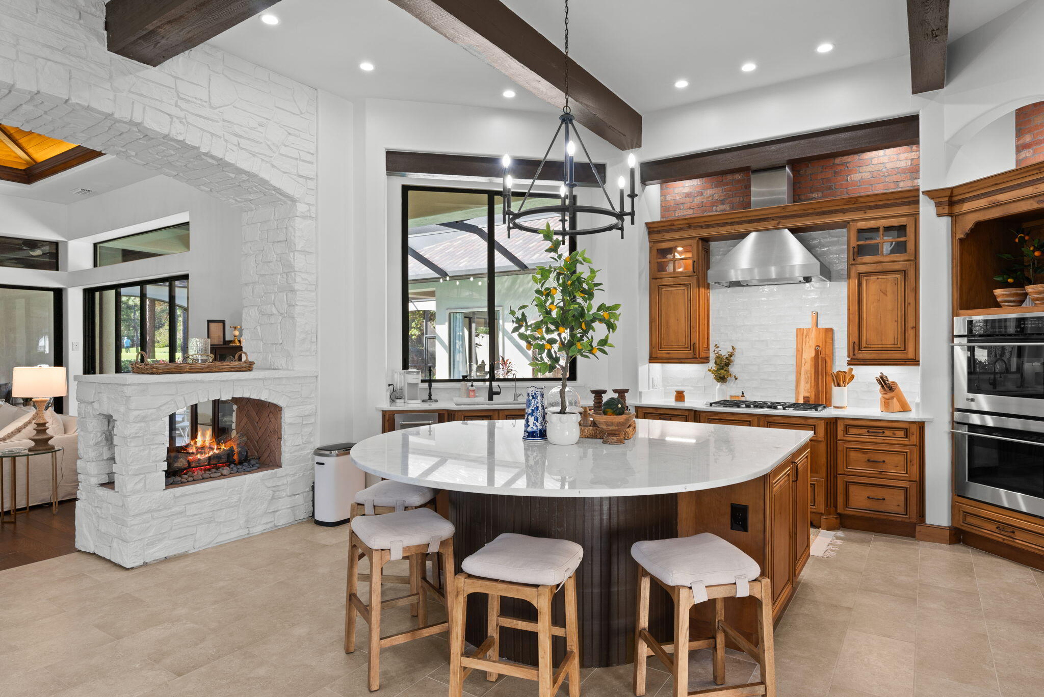 BURNT PINE - Residential