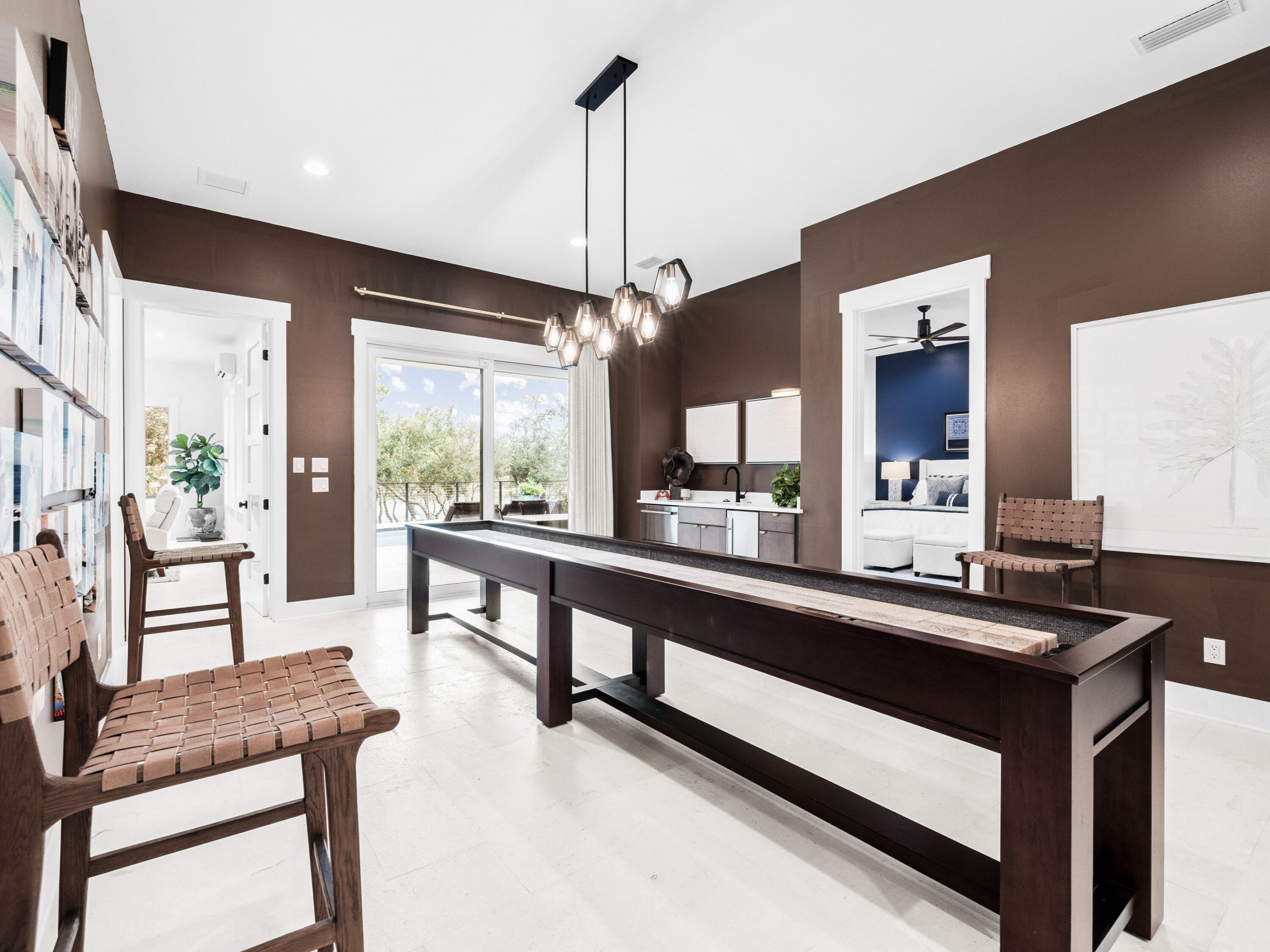 BEACH HIGHLANDS - Residential