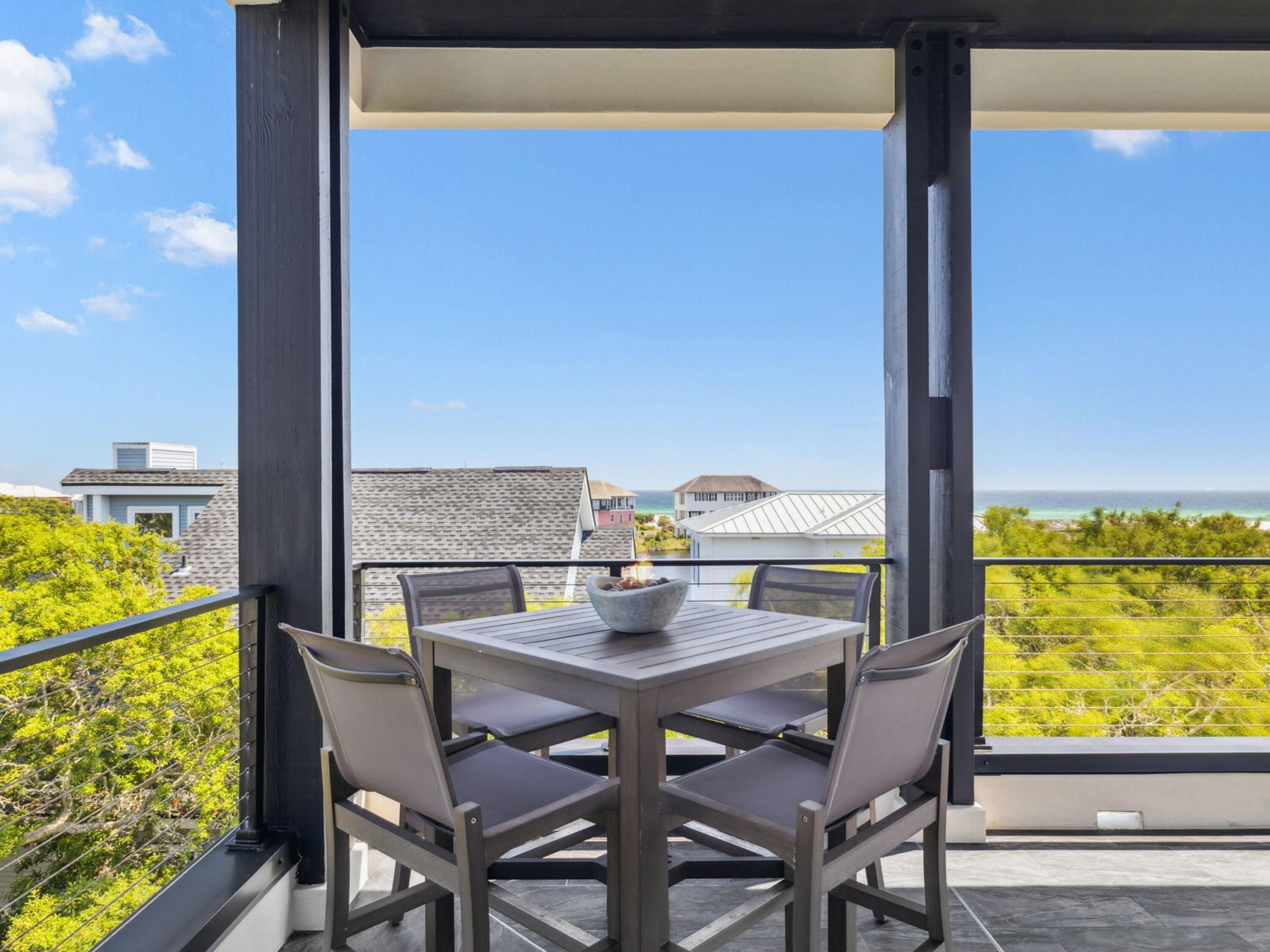 BEACH HIGHLANDS - Residential