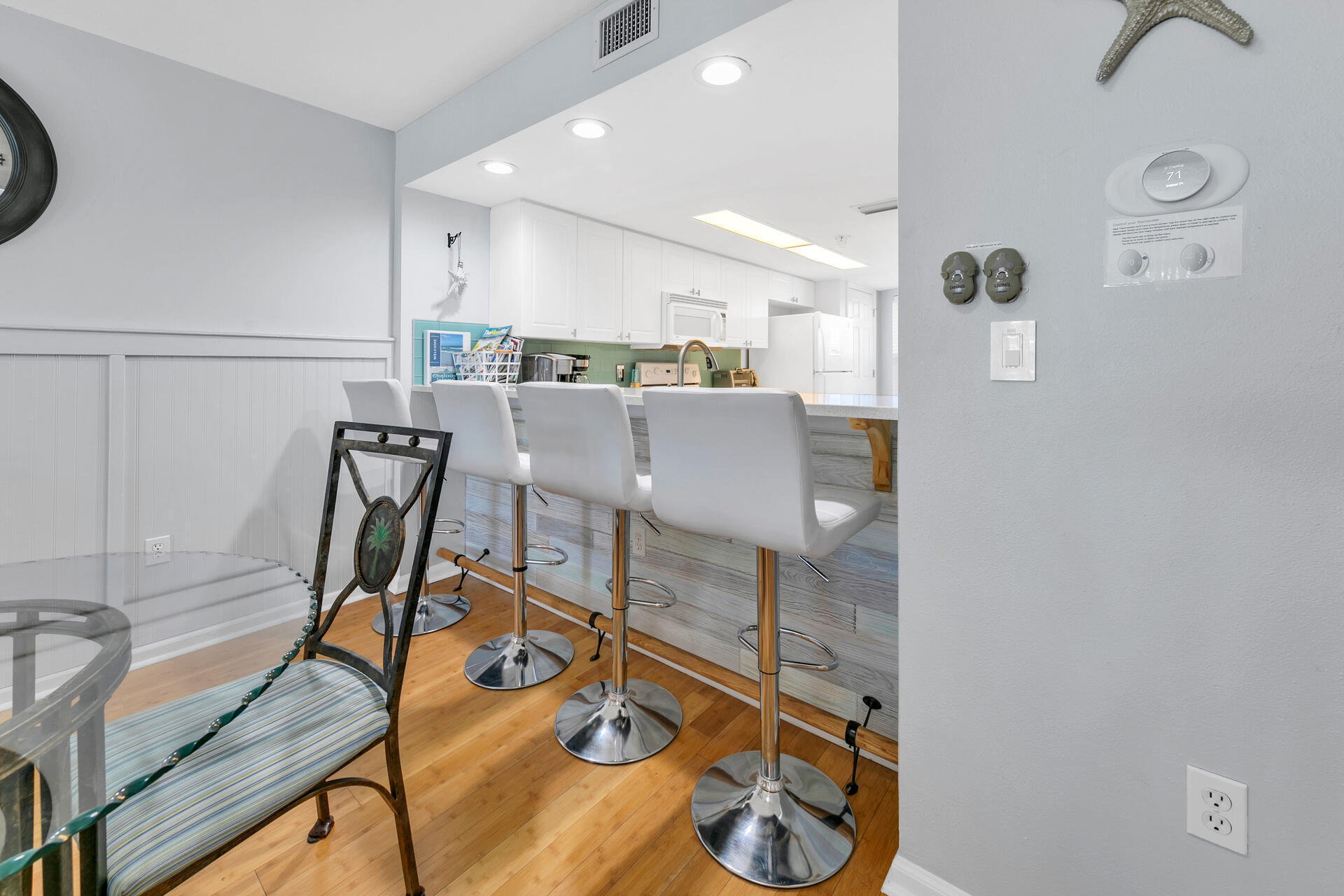 SEACREST CONDOMINIUMS - Residential