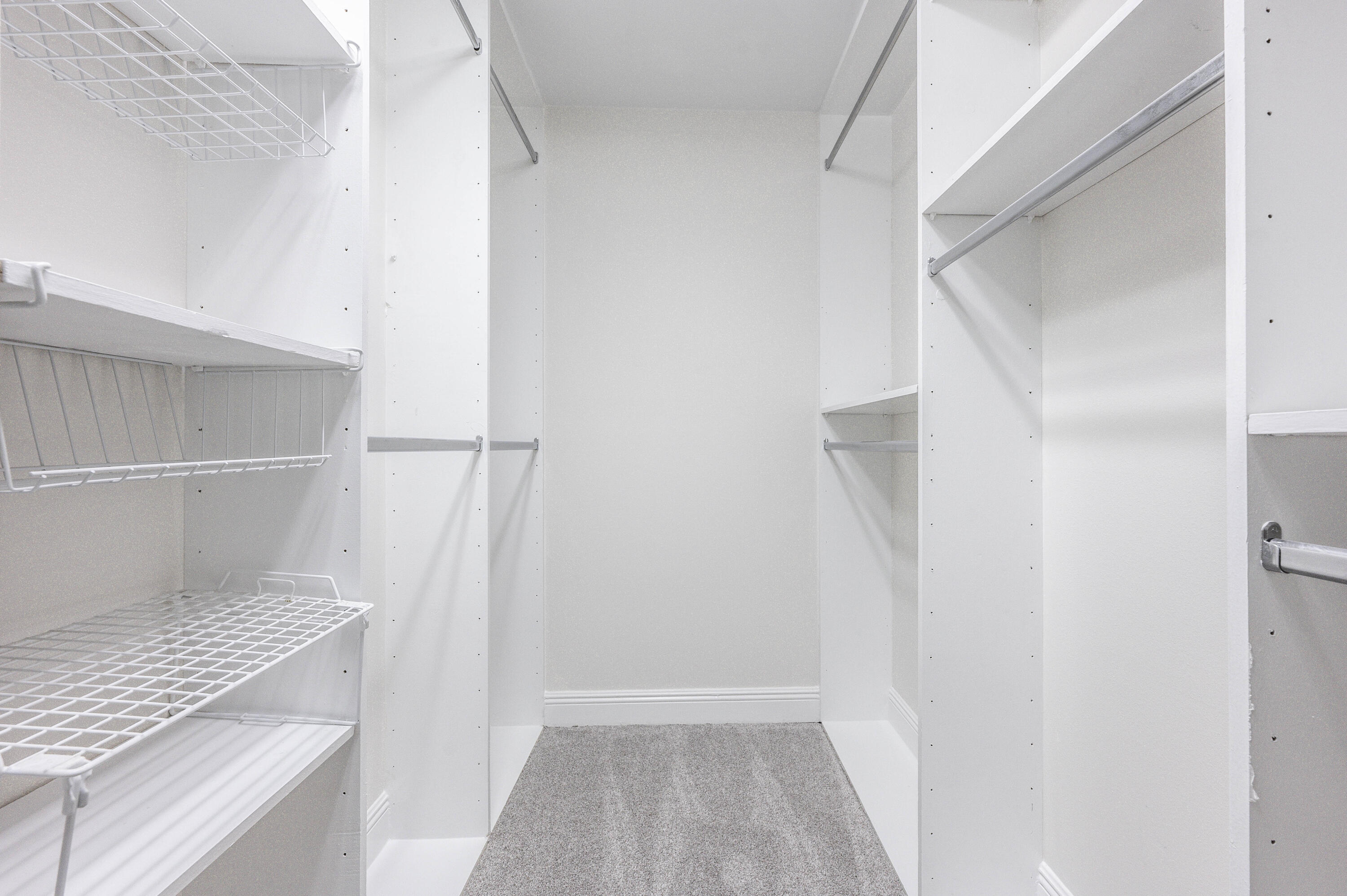 LAKE POINTE - Residential