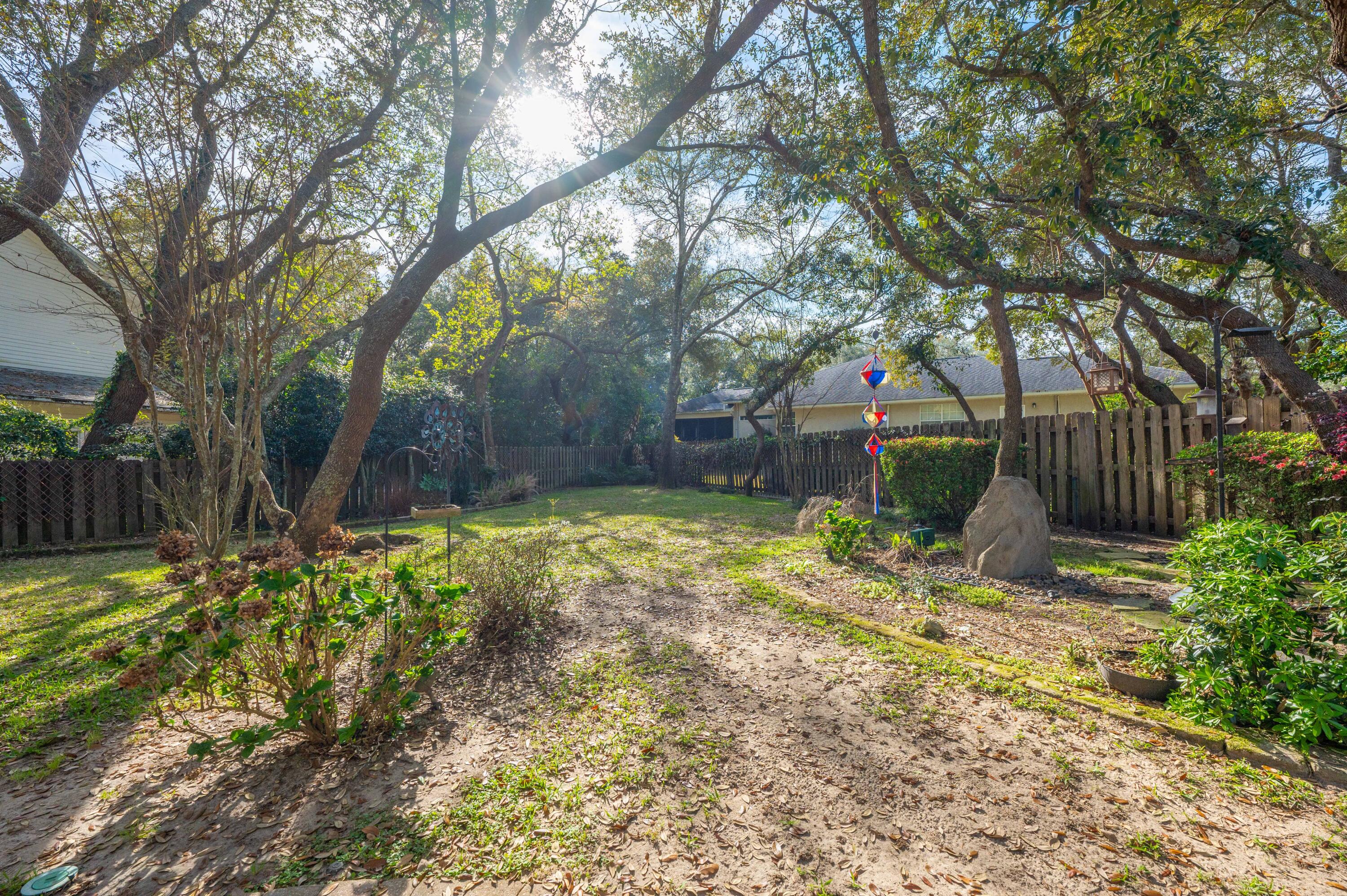 LAKE POINTE - Residential