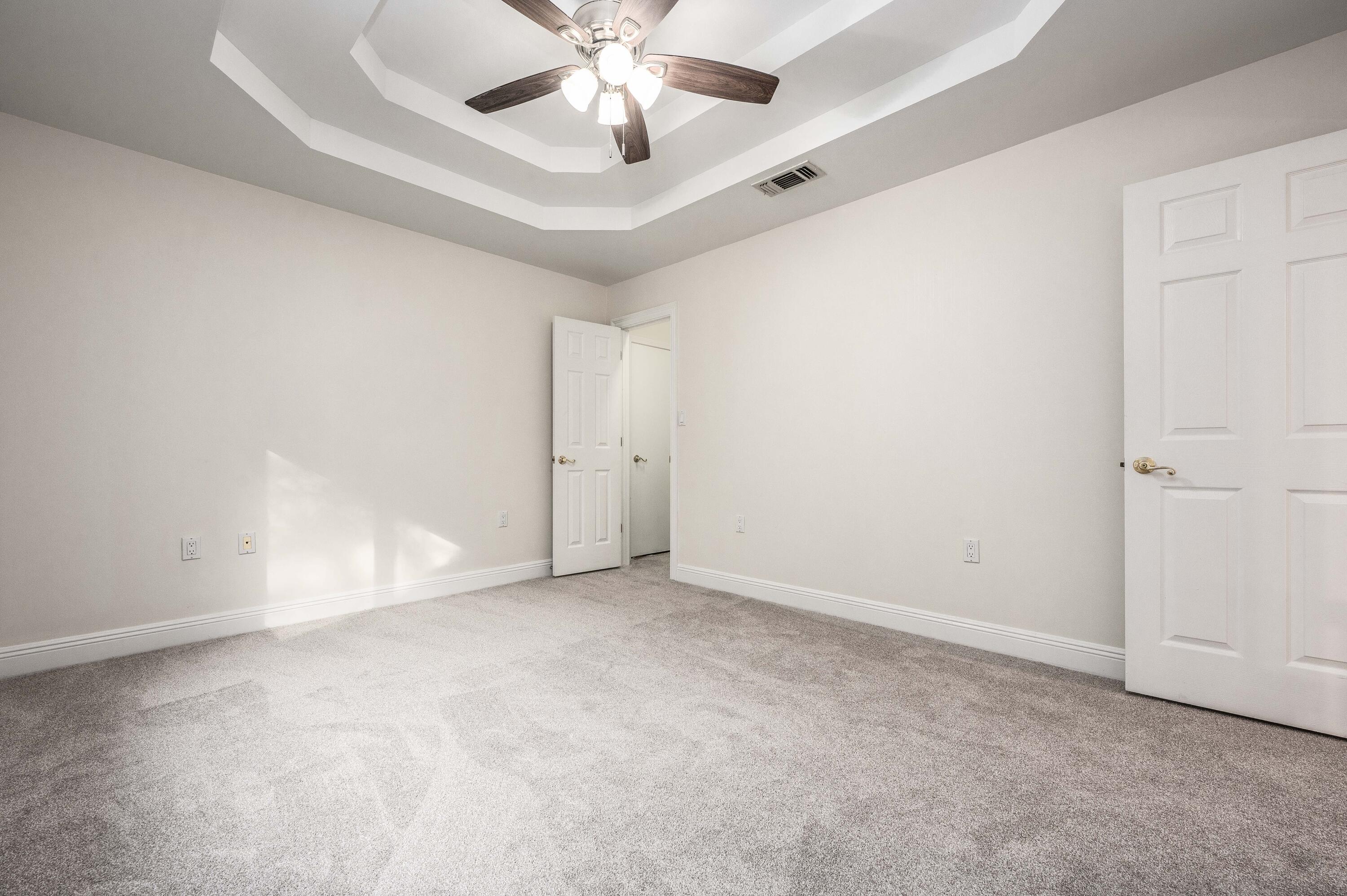 LAKE POINTE - Residential