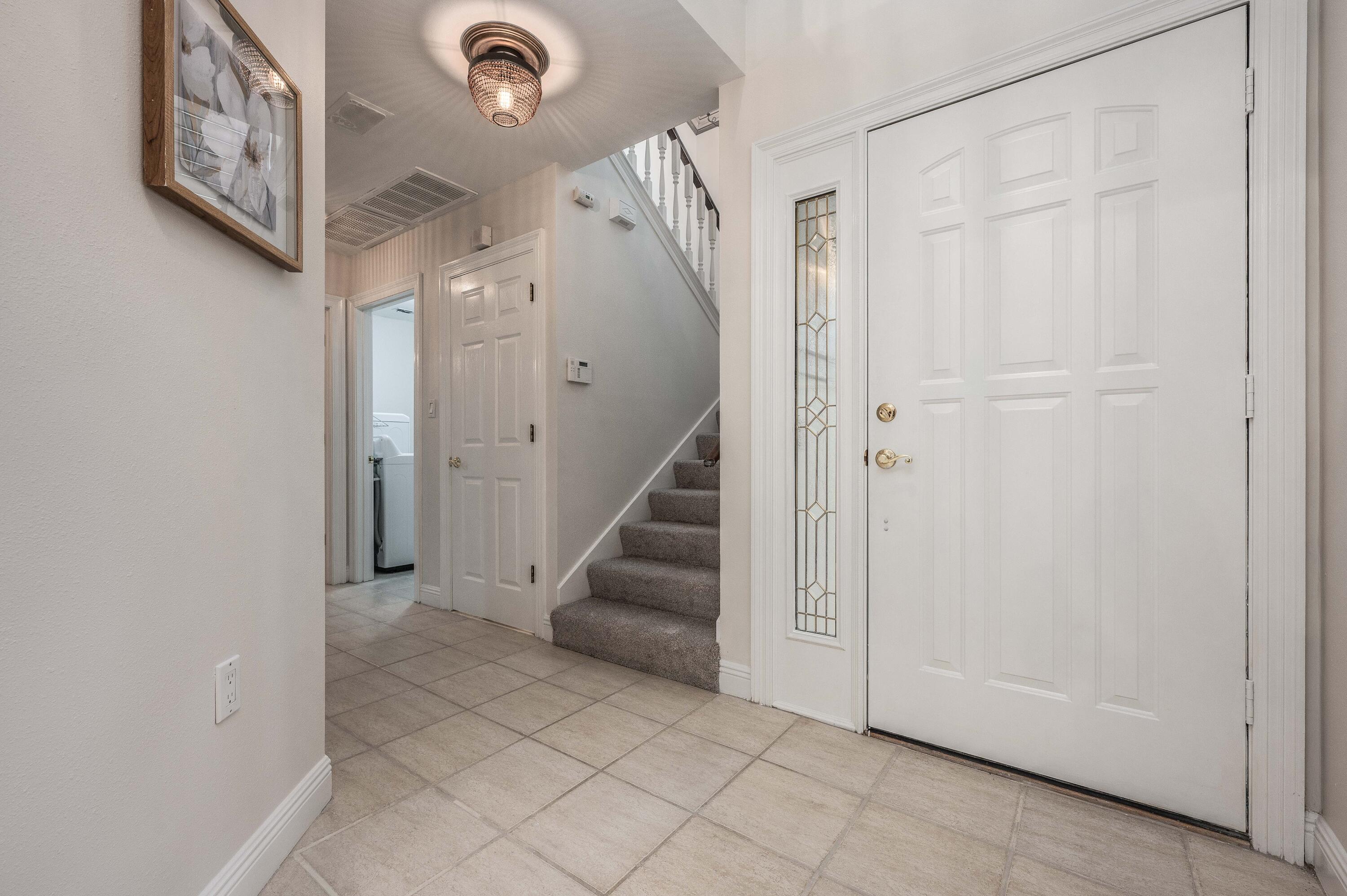 LAKE POINTE - Residential