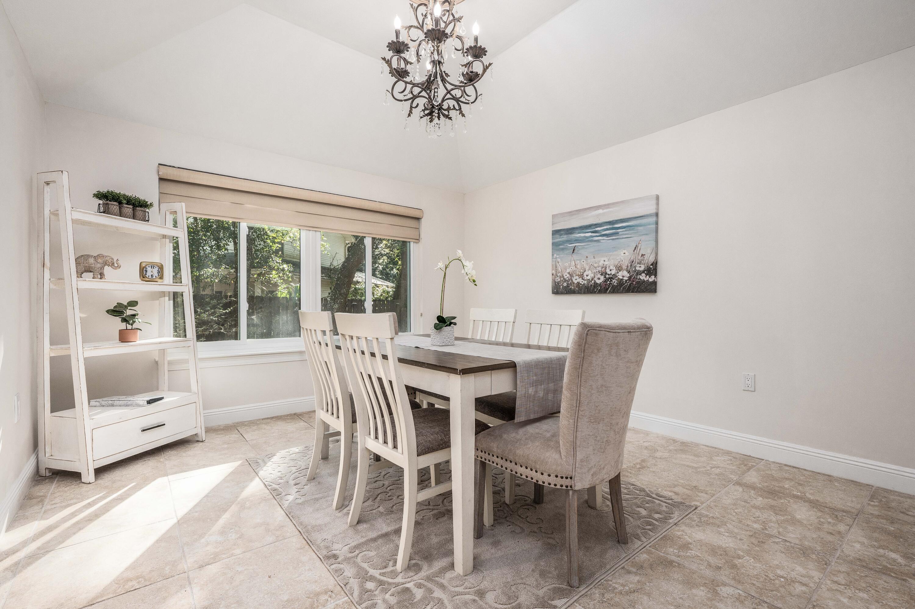 LAKE POINTE - Residential