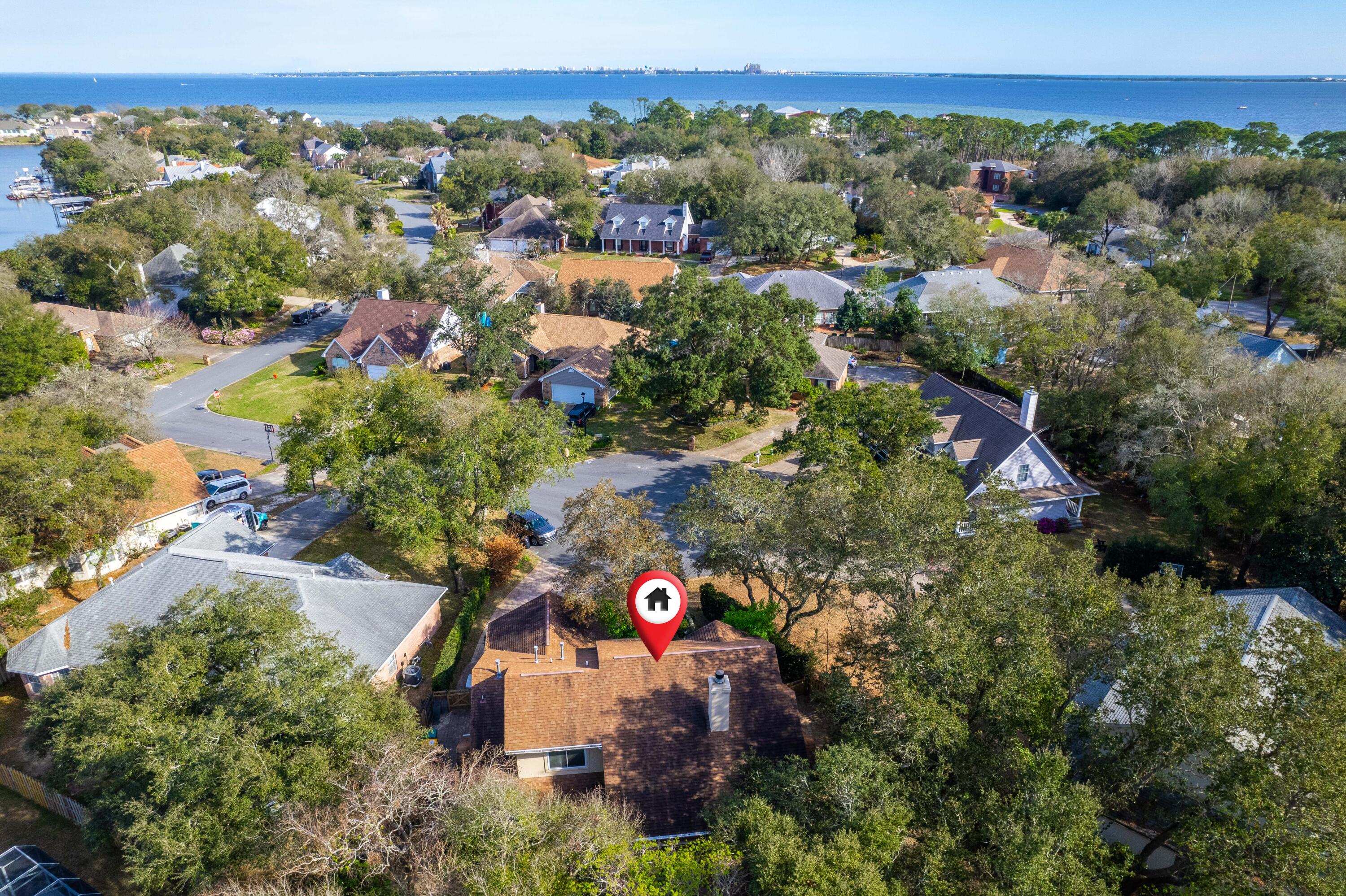 LAKE POINTE - Residential