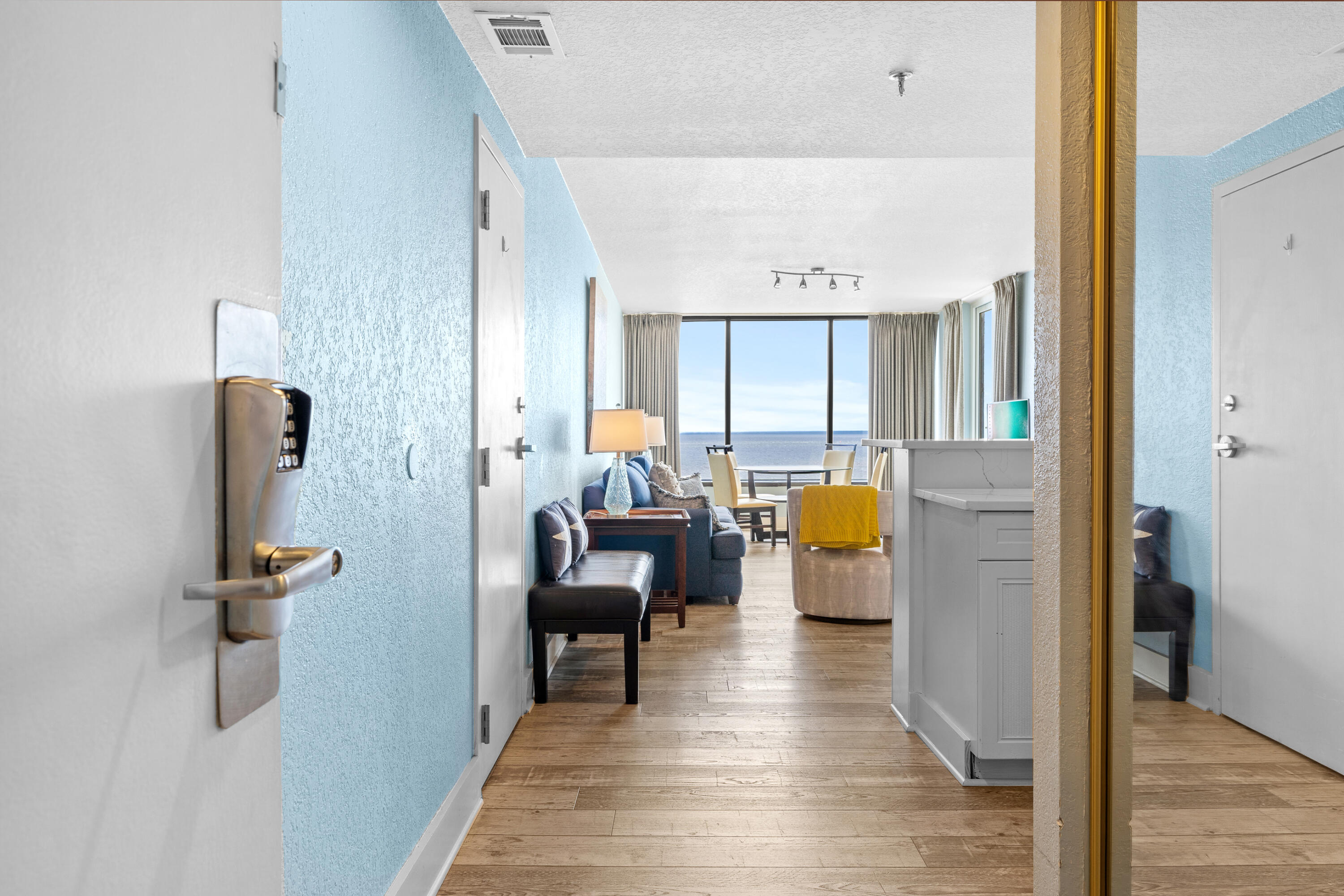 BAYSIDE CONDO SANDESTIN - Residential