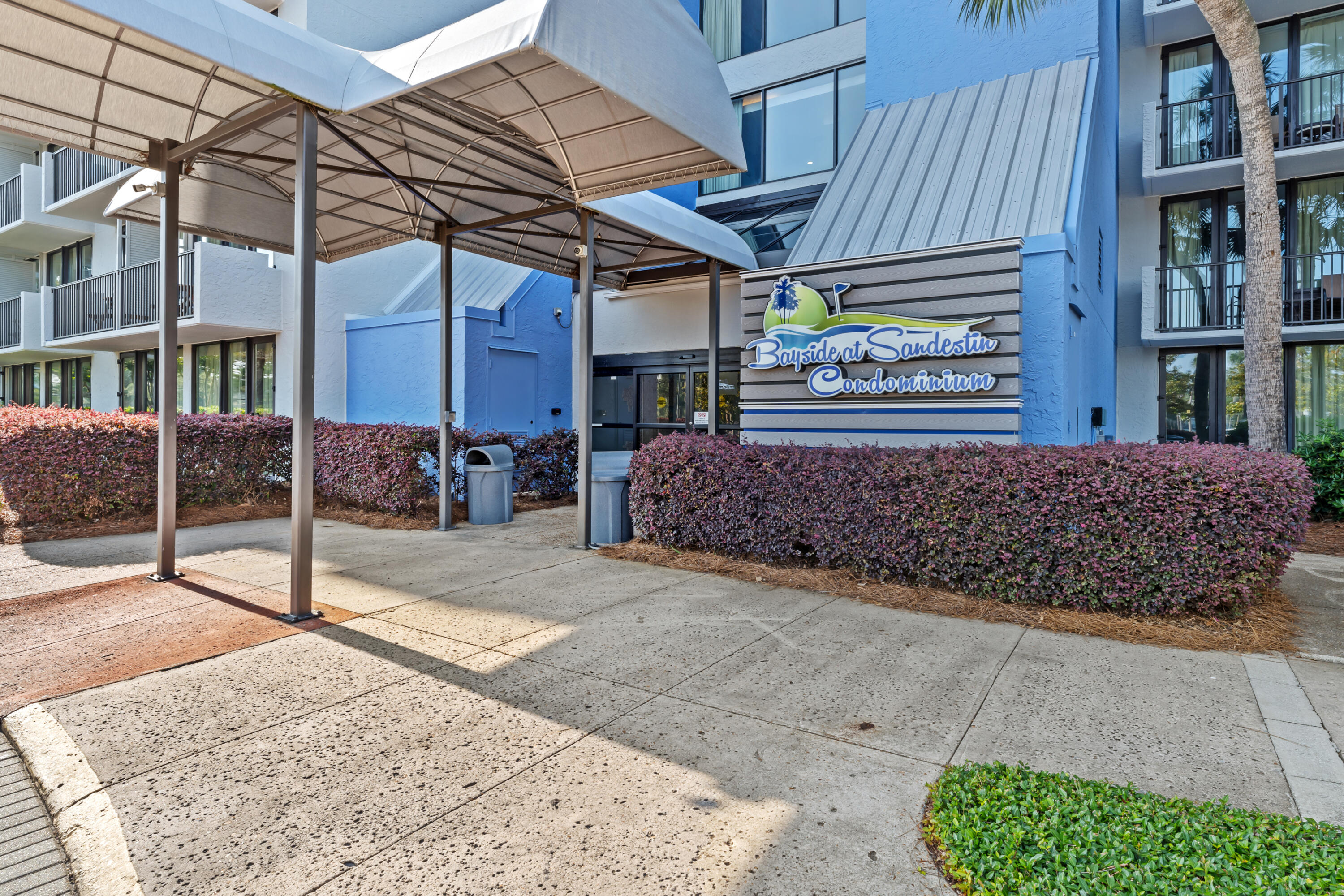 BAYSIDE CONDO SANDESTIN - Residential