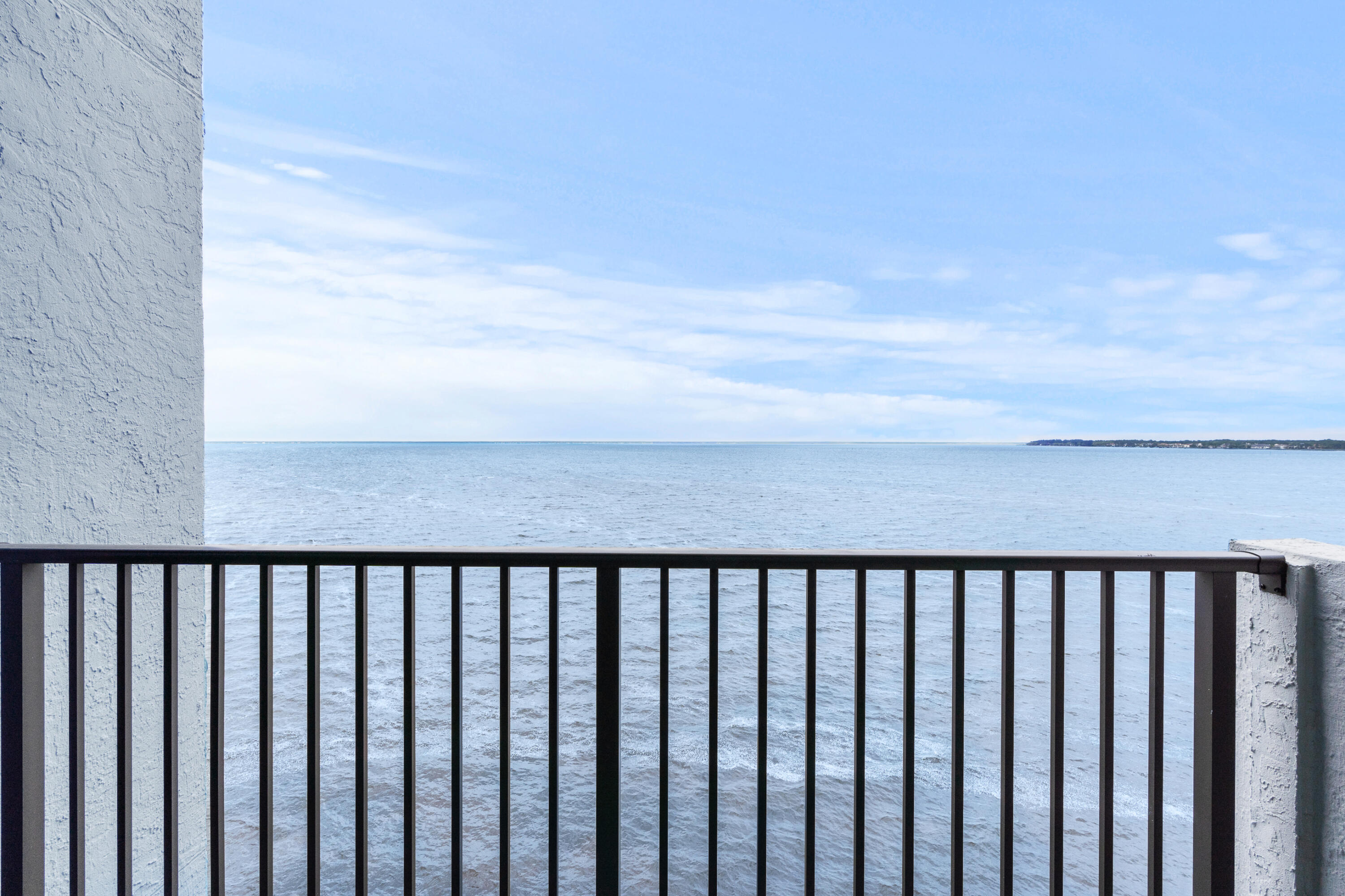 BAYSIDE CONDO SANDESTIN - Residential