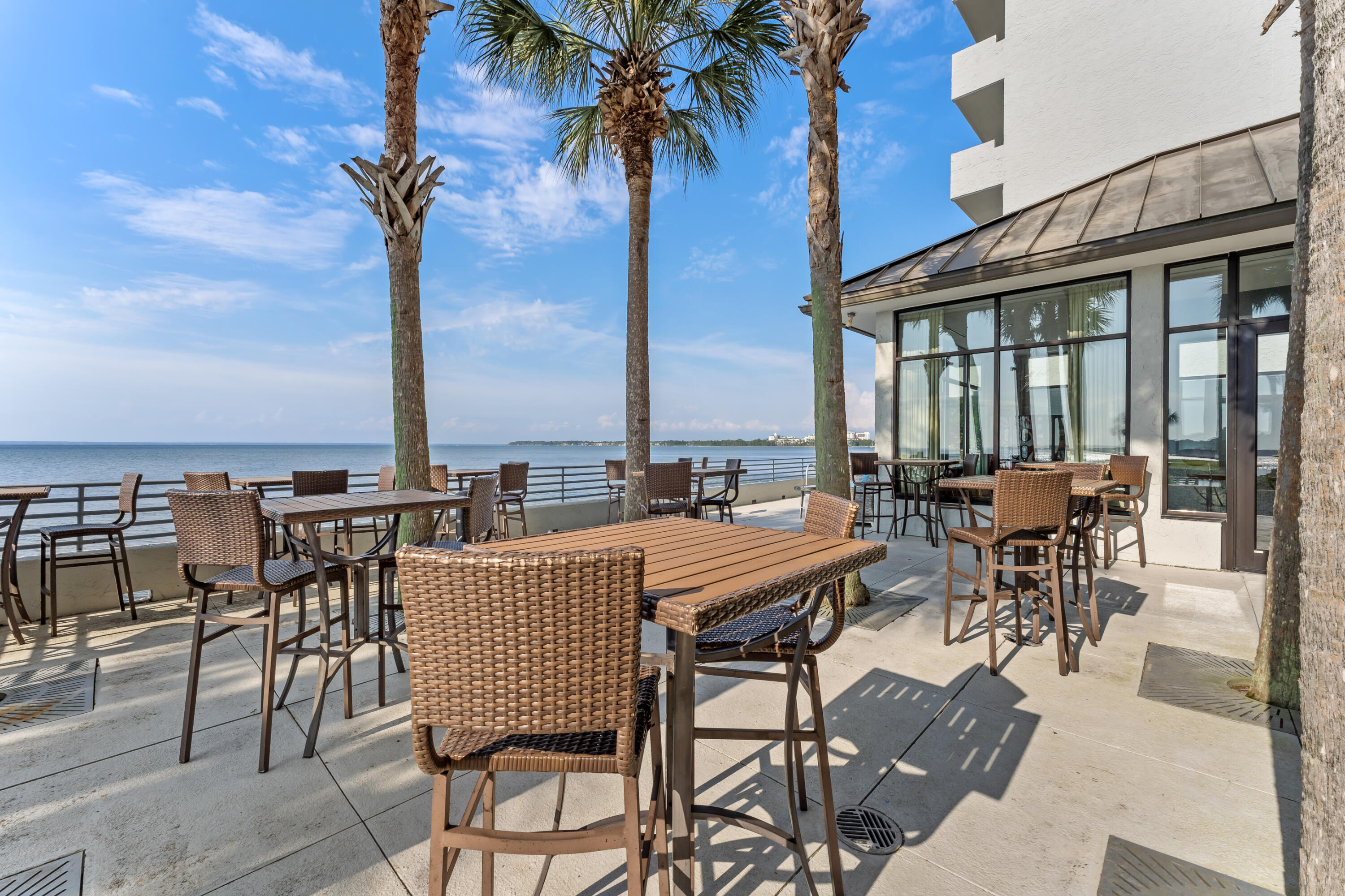 BAYSIDE CONDO SANDESTIN - Residential