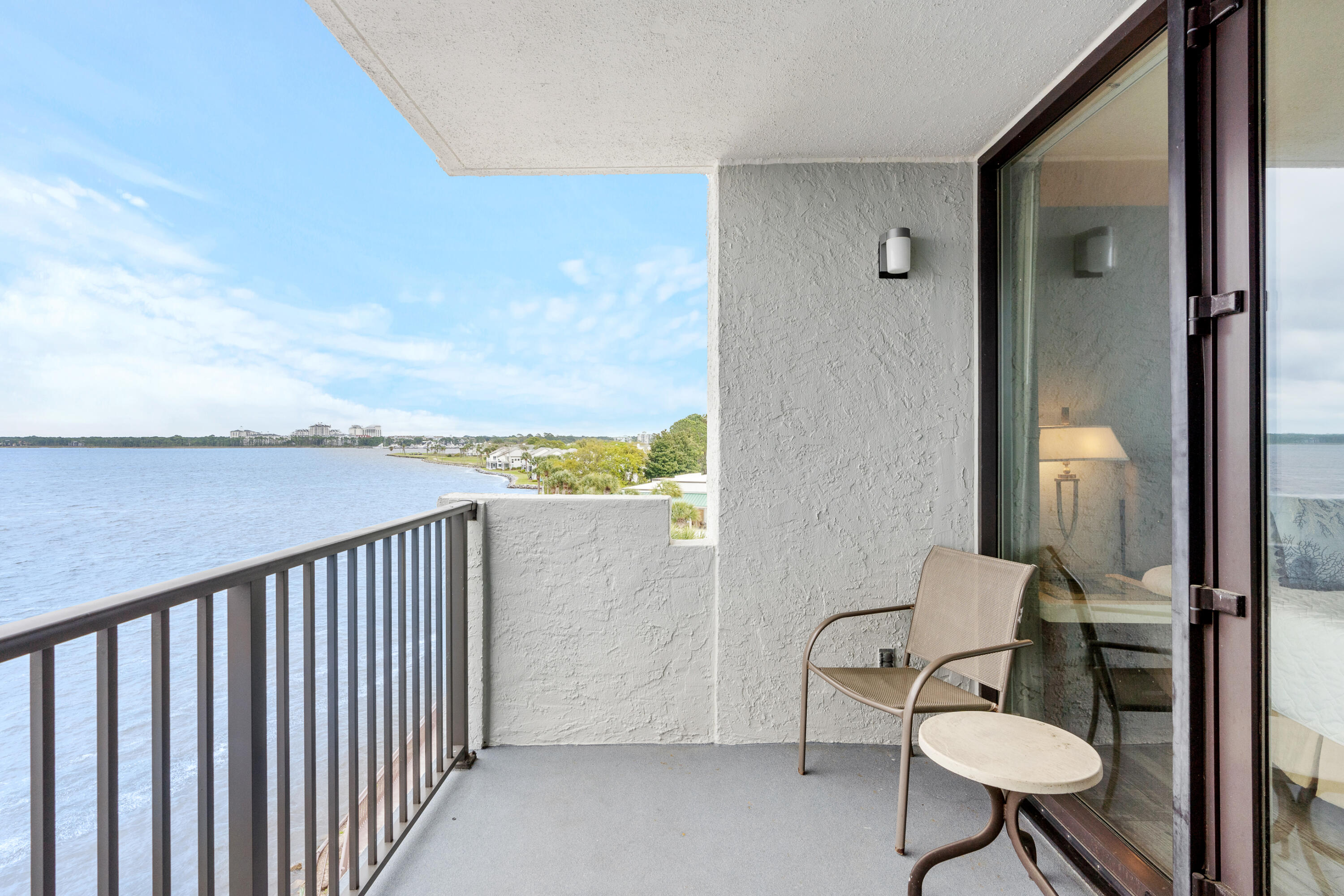 BAYSIDE CONDO SANDESTIN - Residential