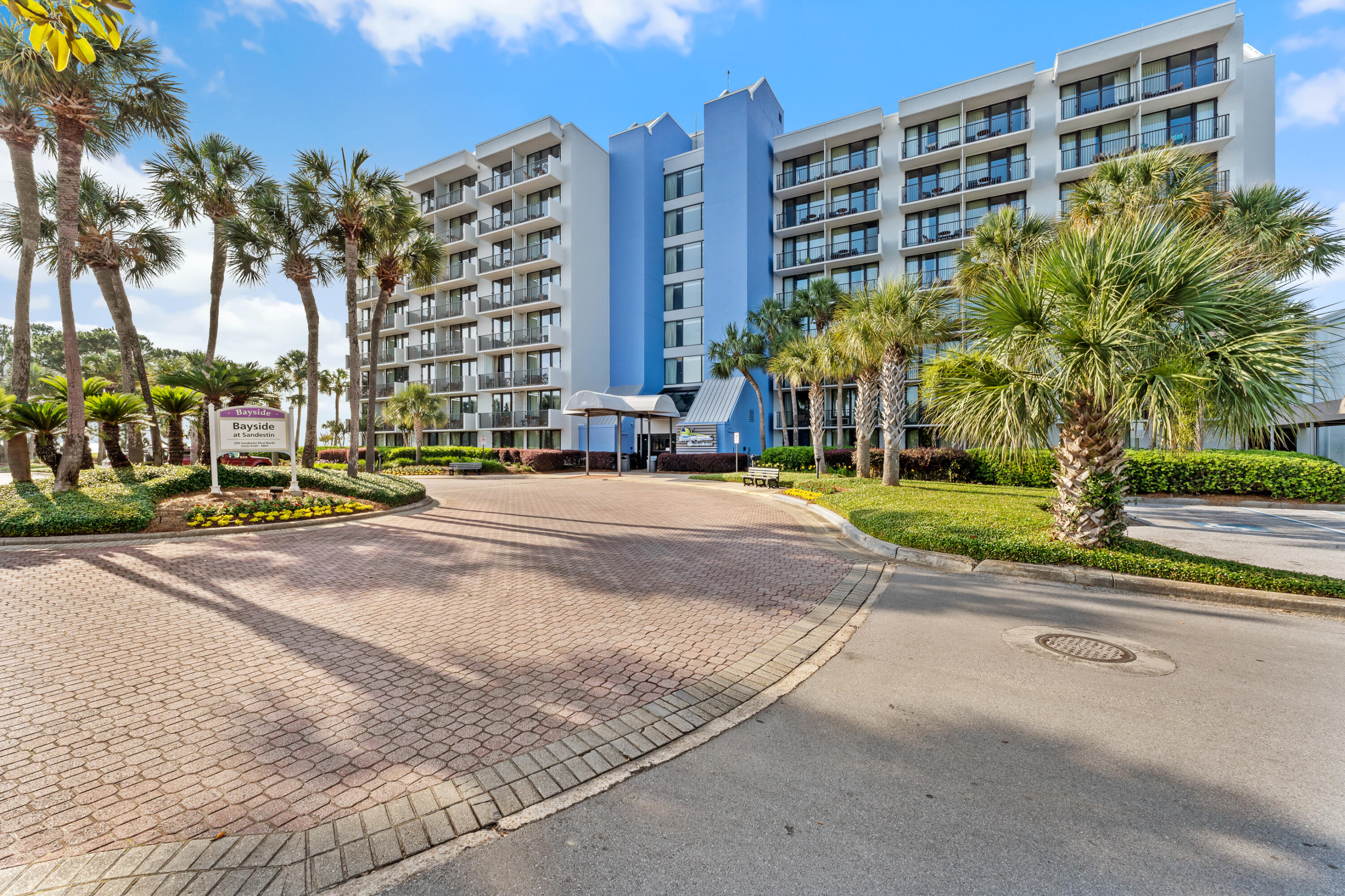 BAYSIDE CONDO SANDESTIN - Residential