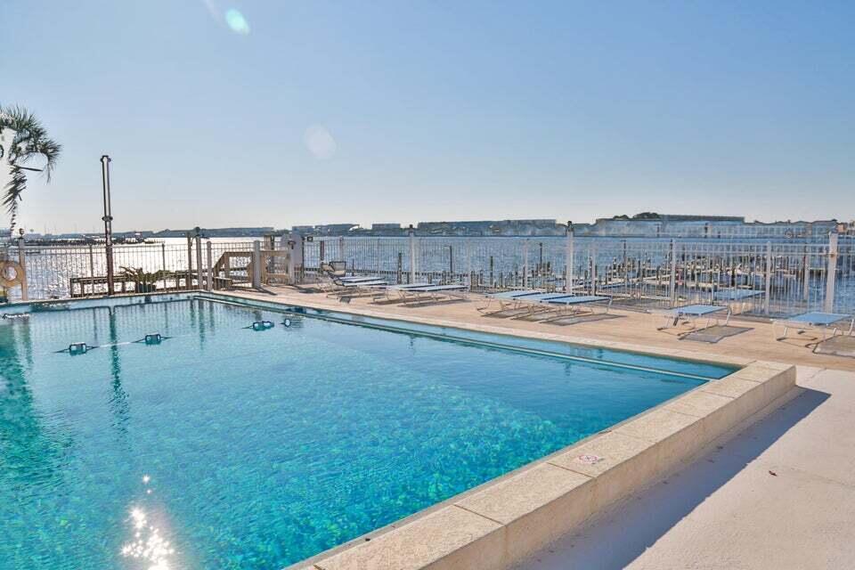 FOUNTAINHEAD CONDO - Residential