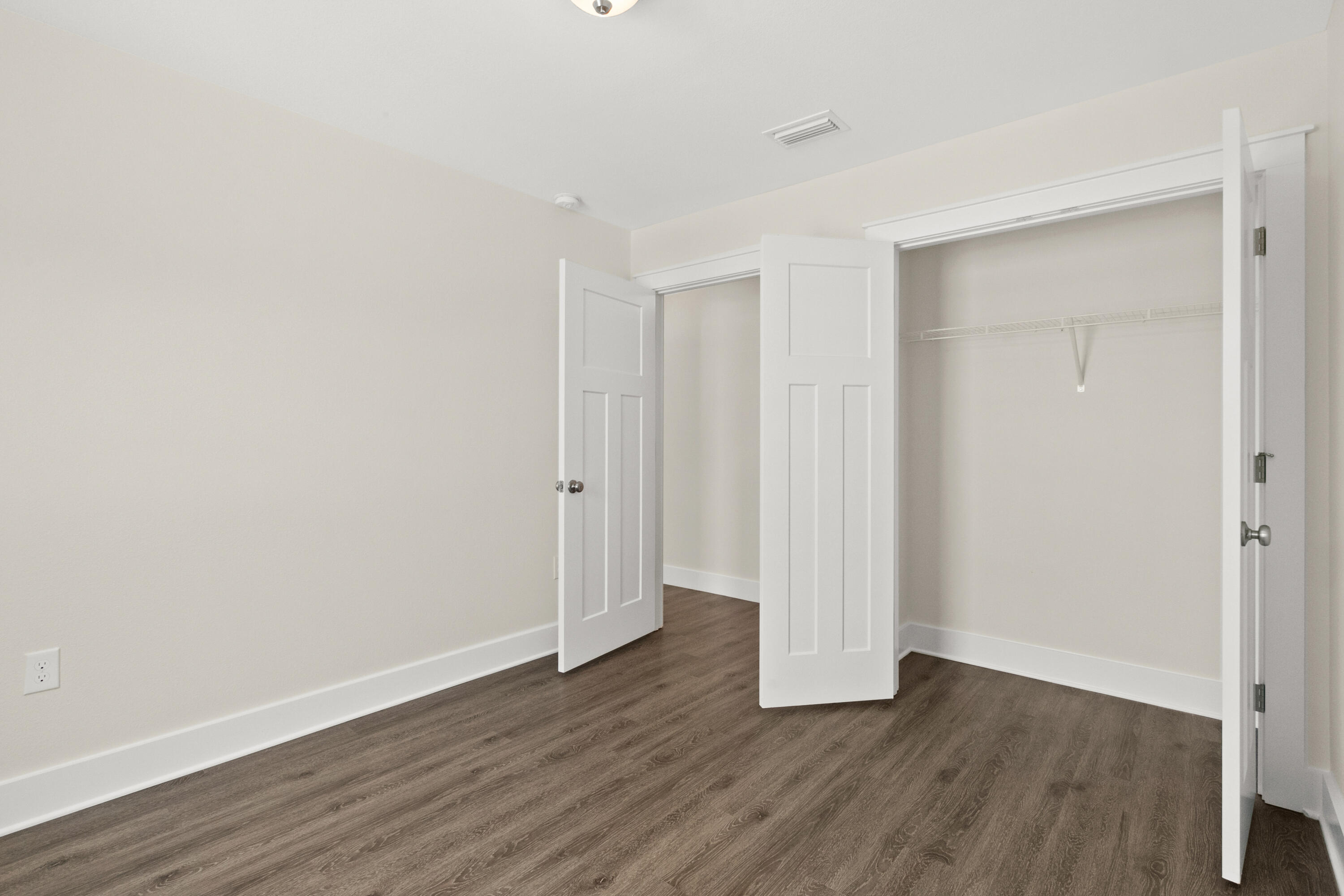 Tuscan Village TH - Residential