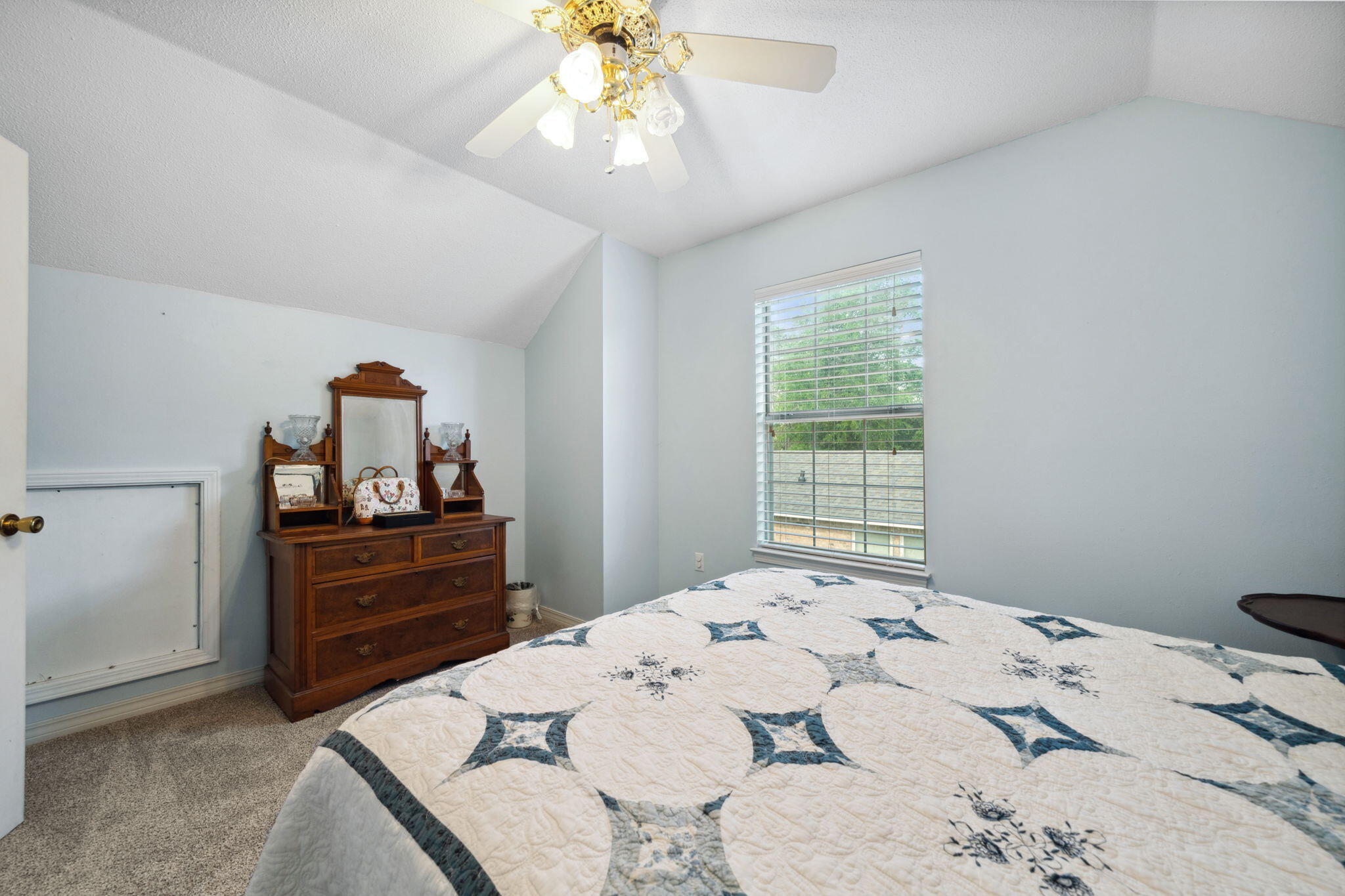 PARKWOOD ESTATES PH 5 - Residential