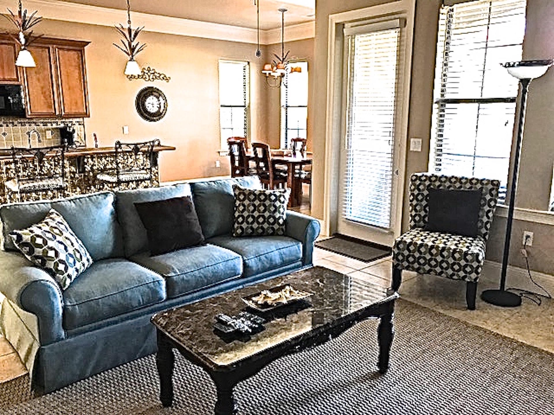 VILLA LAGO - Residential Lease