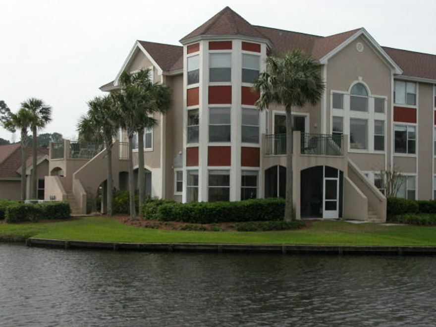 FULLY FURNISHED WITH ALL UTILITIES INCLUDED! Available for a 6 month lease.Come see what all a Resort Community has to offer. Amenities available with the lease of this home (for a one-time, $150 administrative fee per lease term) are daily kayak, bike and boogie board rentals, daily tennis court time, fitness club access (with spa and steam rooms), access to the resorts four pools, and discounts on golf and beach set-ups. This is in addition to any amenities specific to this property's neighborhood and is an exclusive offering with this listing.