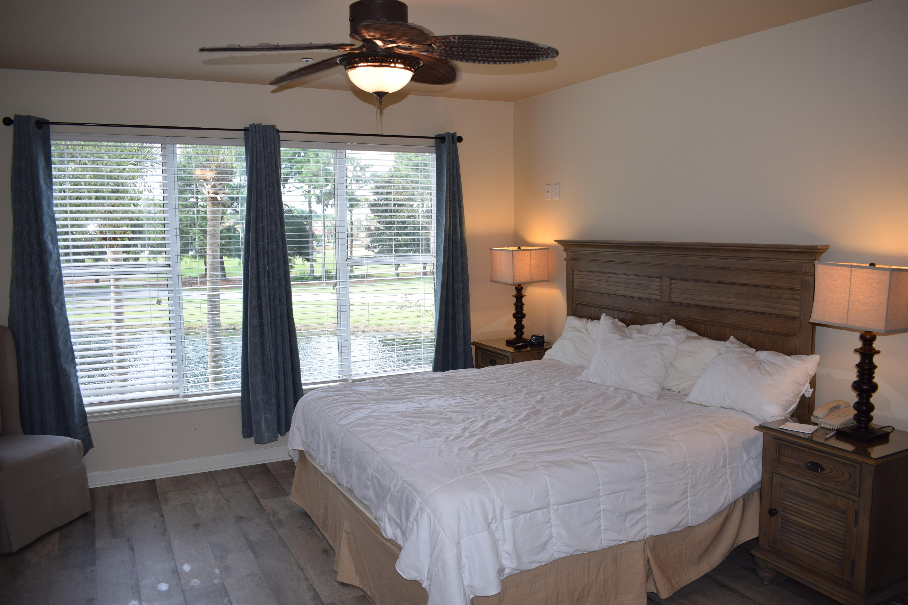 TURNBERRY - Residential Lease