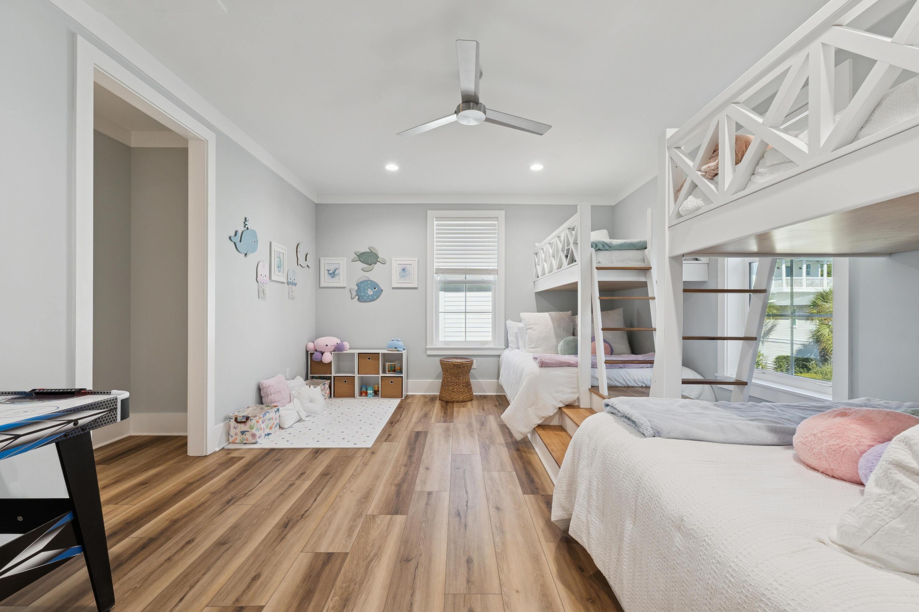 SEACREST BEACH - Residential