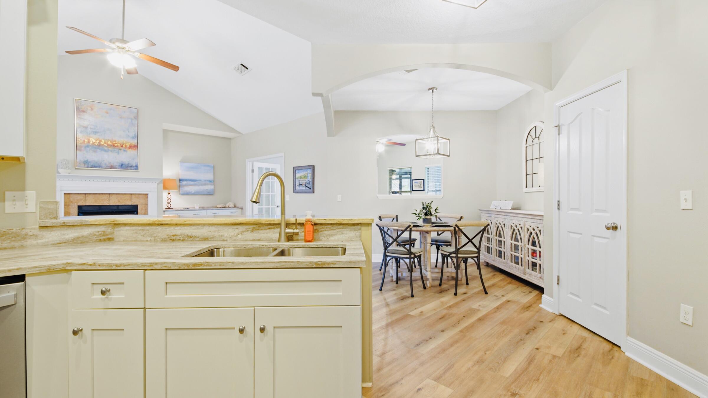 Hammock Bay - Residential