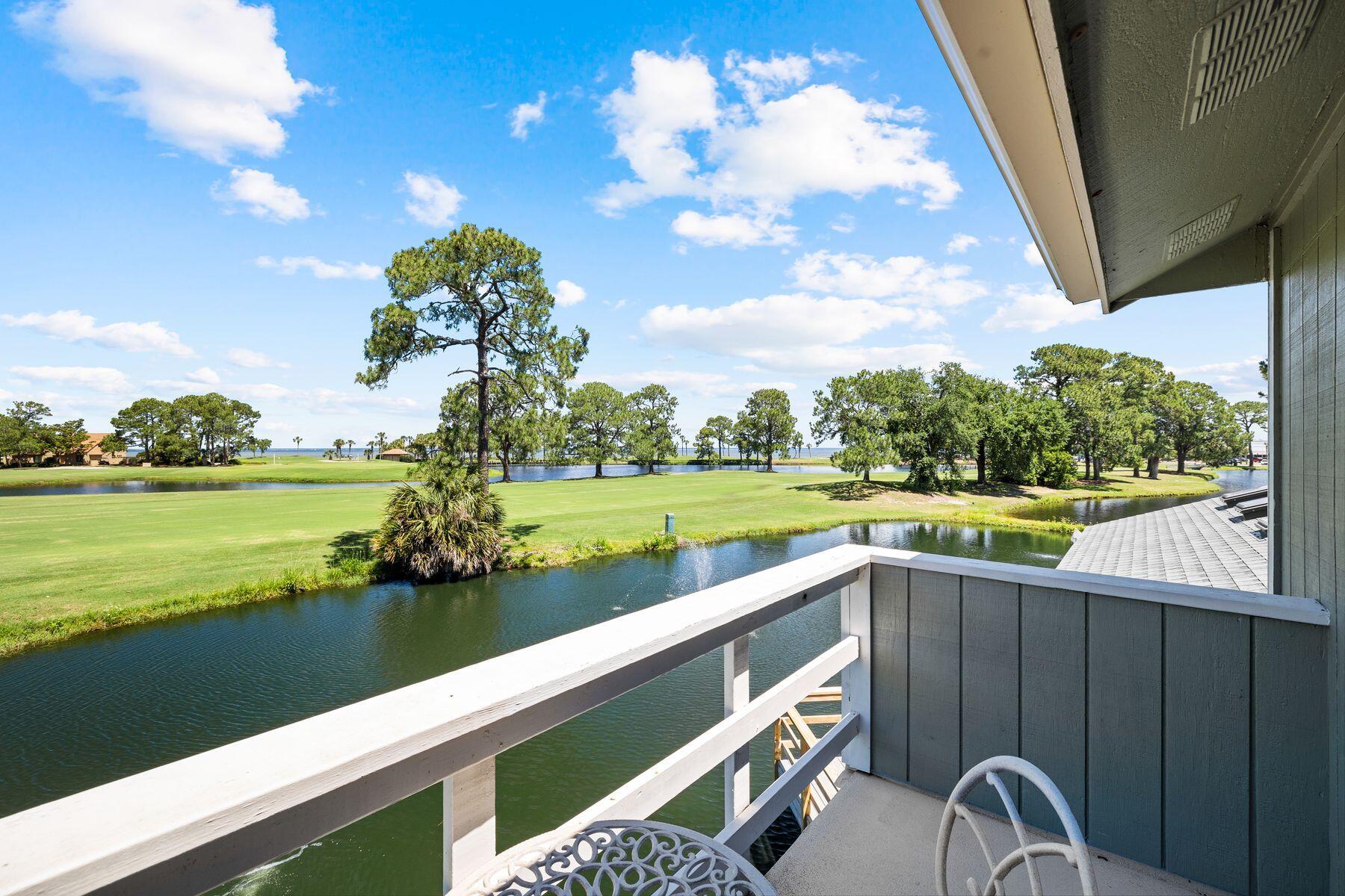 LINKSIDE VILLAGE UNIT 1 - Residential