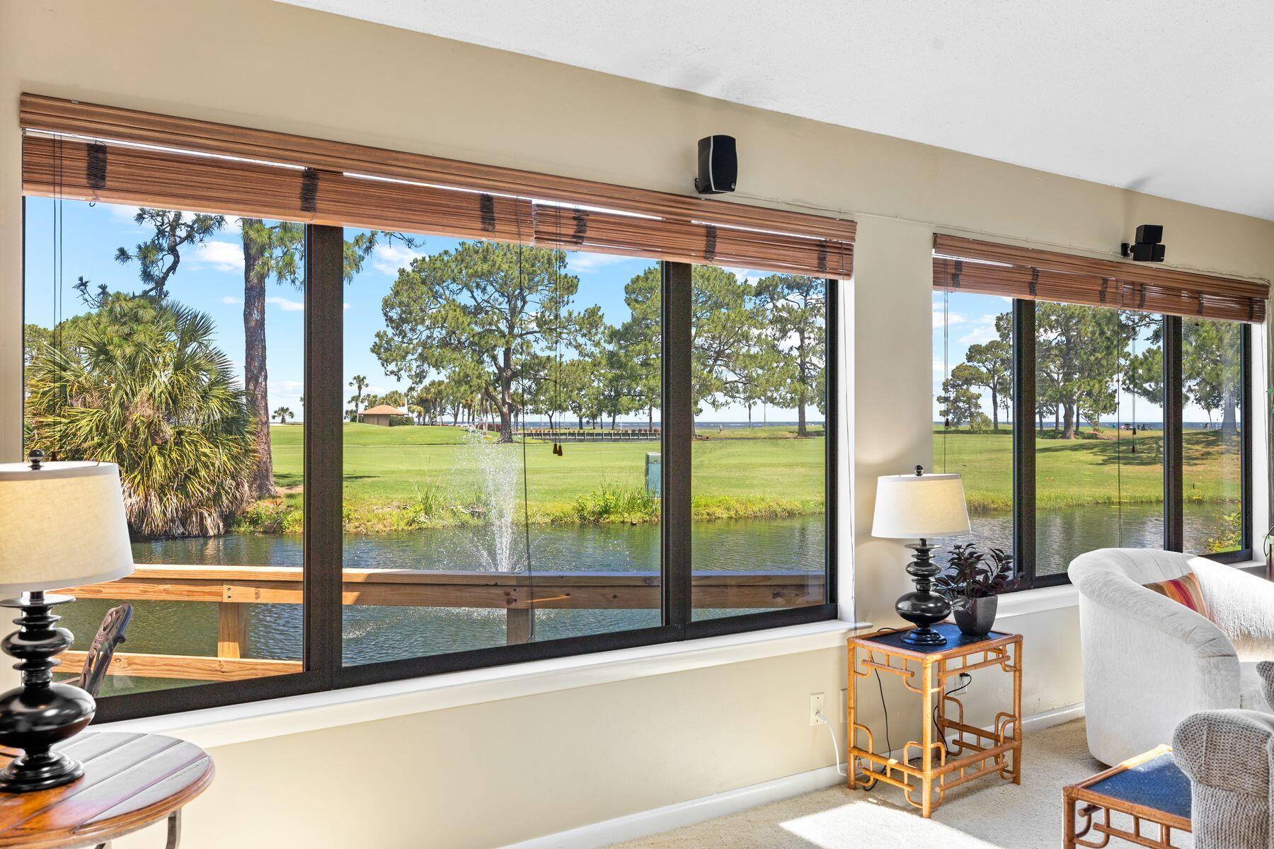 LINKSIDE VILLAGE UNIT 1 - Residential