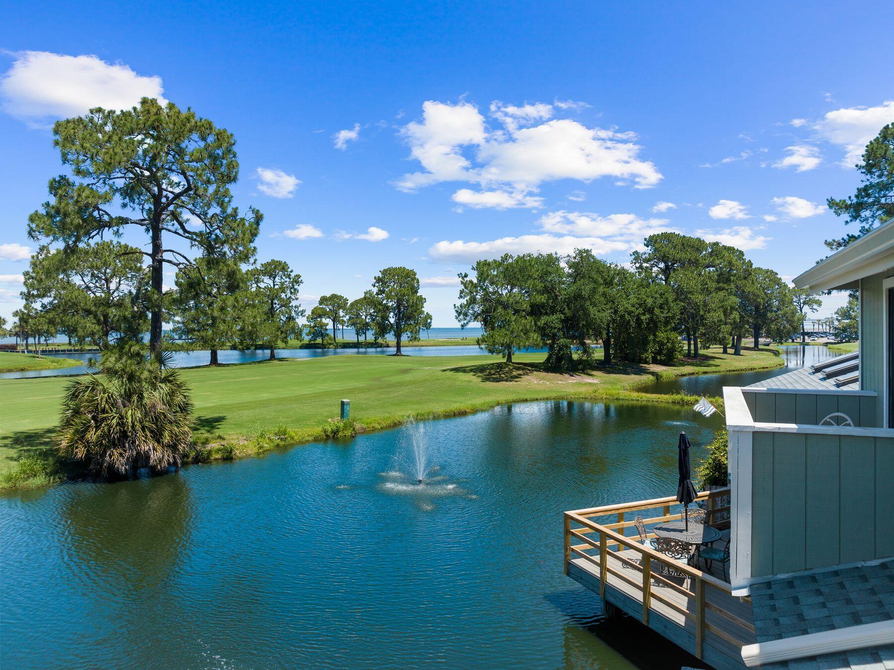 LINKSIDE VILLAGE UNIT 1 - Residential