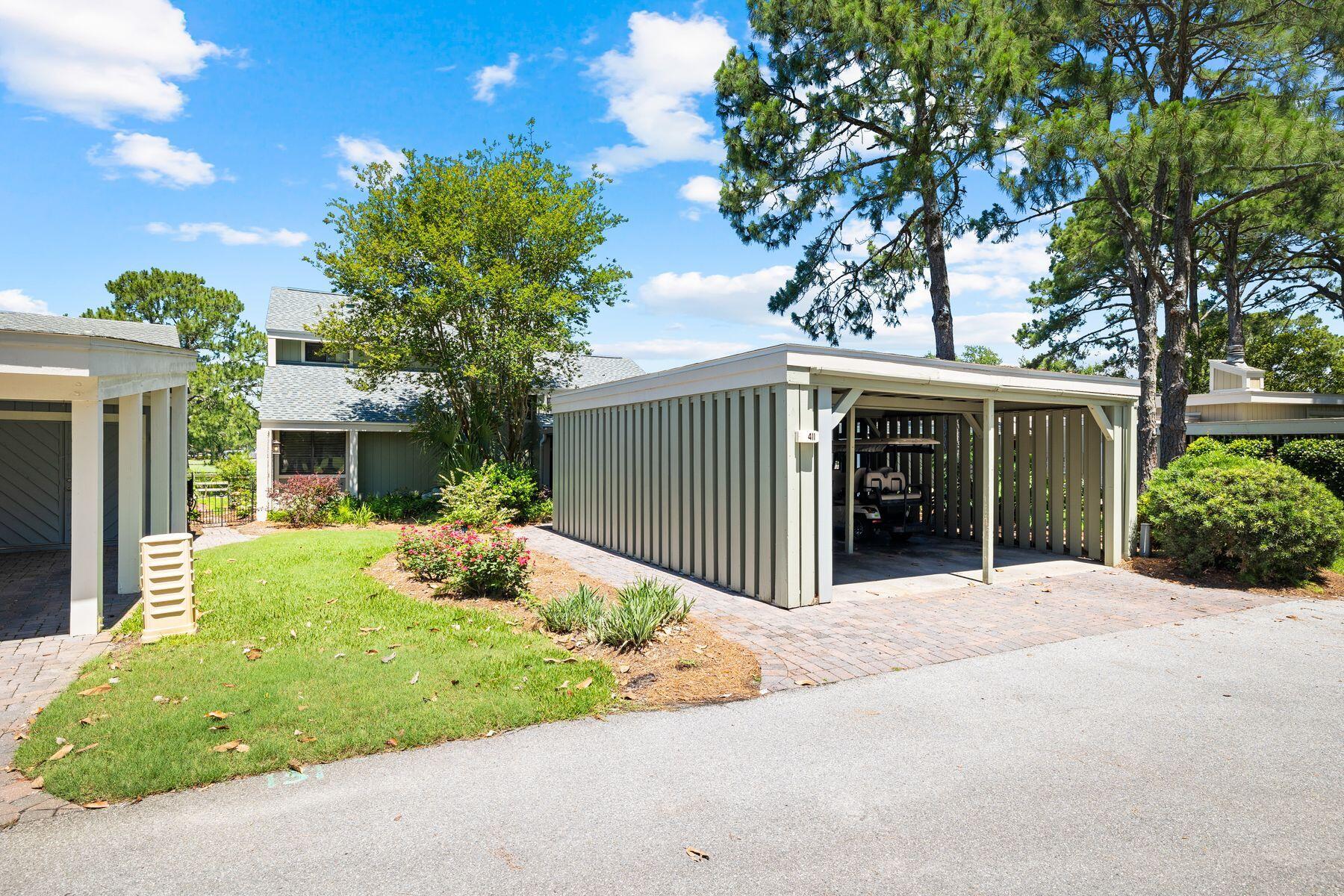 LINKSIDE VILLAGE UNIT 1 - Residential