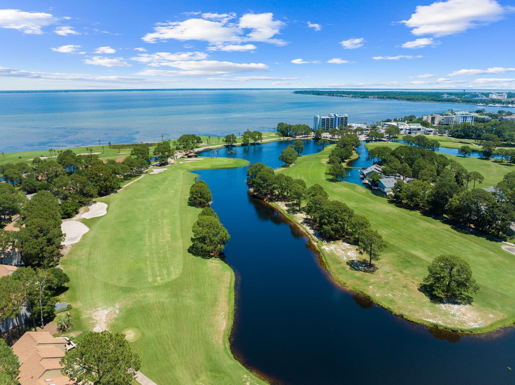 LINKSIDE VILLAGE UNIT 1 - Residential