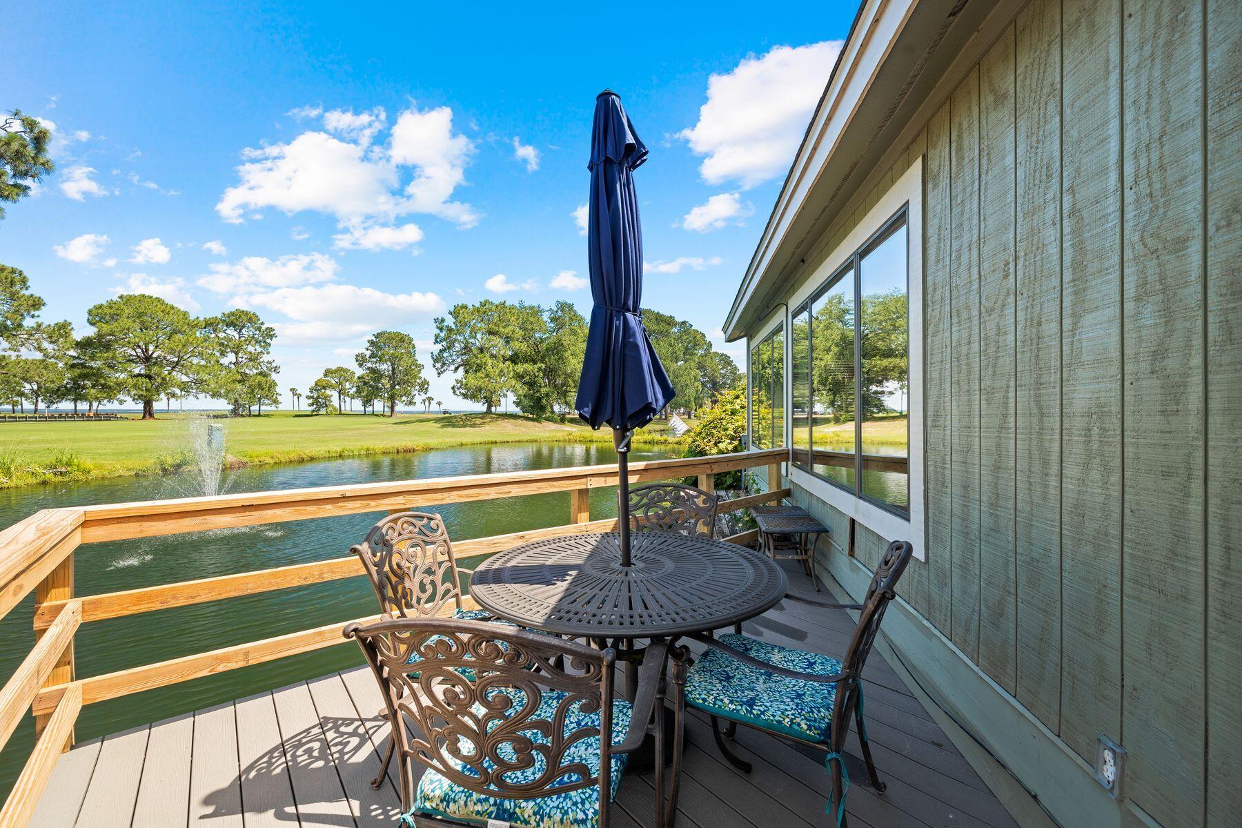 LINKSIDE VILLAGE UNIT 1 - Residential