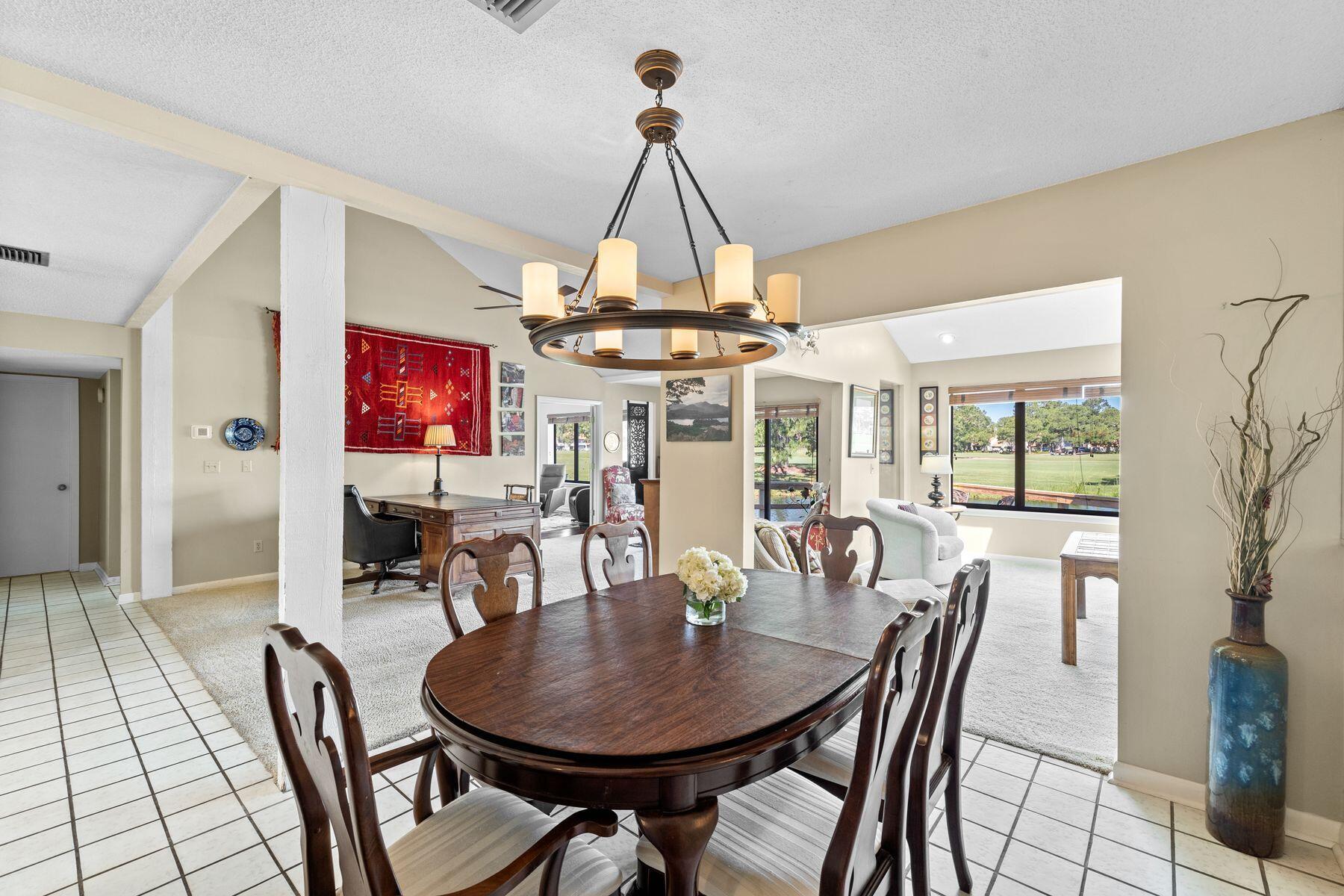 LINKSIDE VILLAGE UNIT 1 - Residential